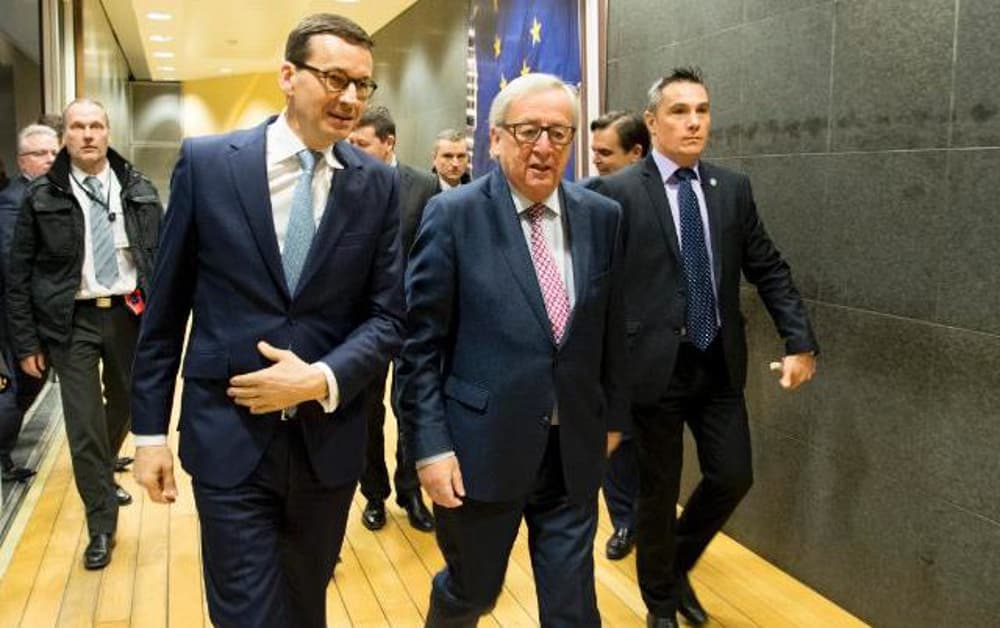 Milowy krok w kierunku ściślejszej integracji europejskiej. Bruksela chce europejskich podatków. Rząd PiS jest na „tak”