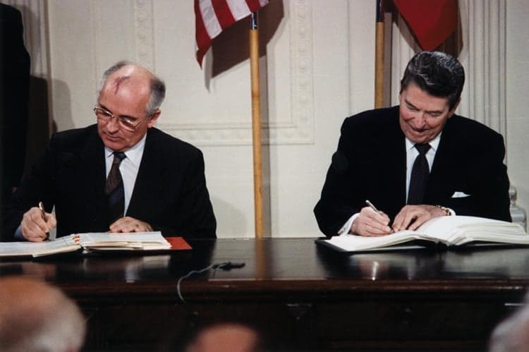 „Reagan” wkrótce w kinach, spektakl „Przez ścianę” – Tygodniowy Kalejdoskop Kulturalny – 14.09.2024 r.