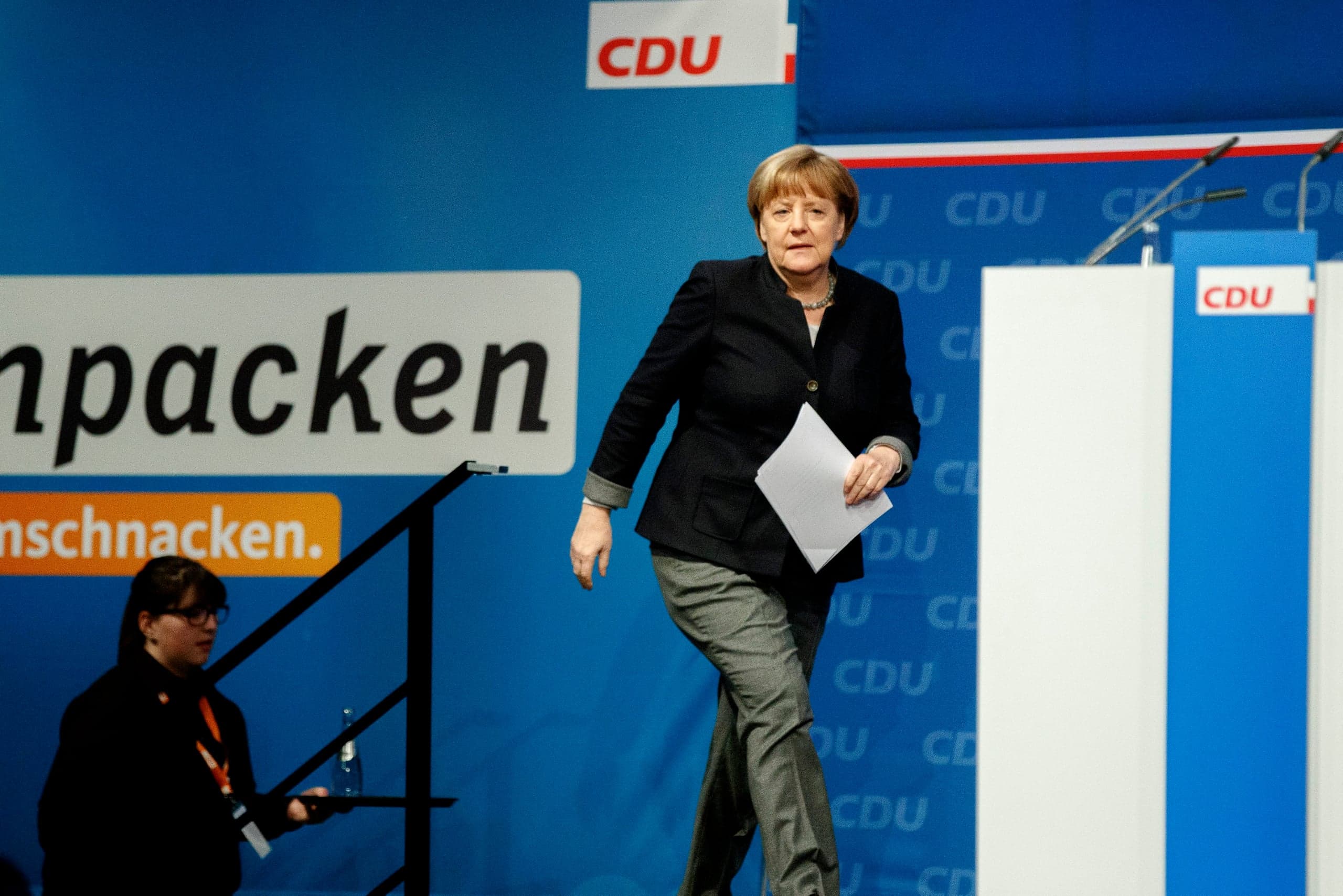 Przyszłość Unii rozstrzygnie się w Warszawie. Od rozmów Merkel z Kaczyńskim zależy nowy kształt wspólnoty europejskiej