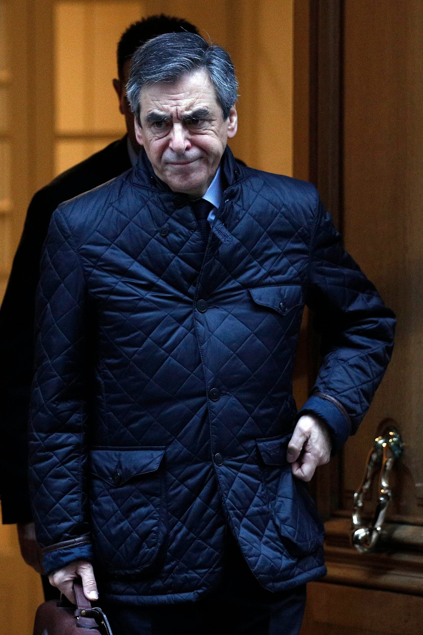 Wybory prezydenckie we Francji: Formalne śledztwo i zarzuty karne przeciwko kandydatowi prawicy François Fillonowi