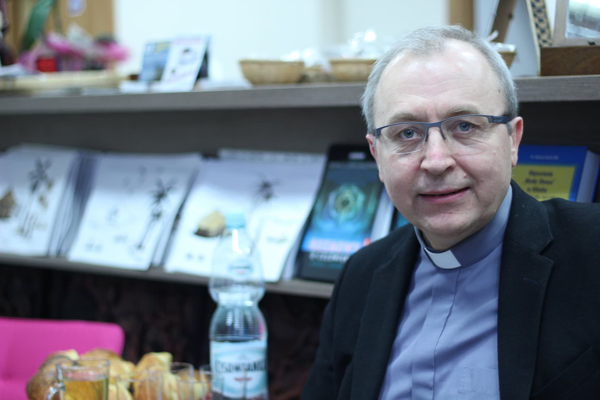 Ks. Zenon Hanas o Klątwie: Myślę, że twórcom bardzo zależy na tym, aby temat istniał, żeby nazwiska zapadły w pamięć.