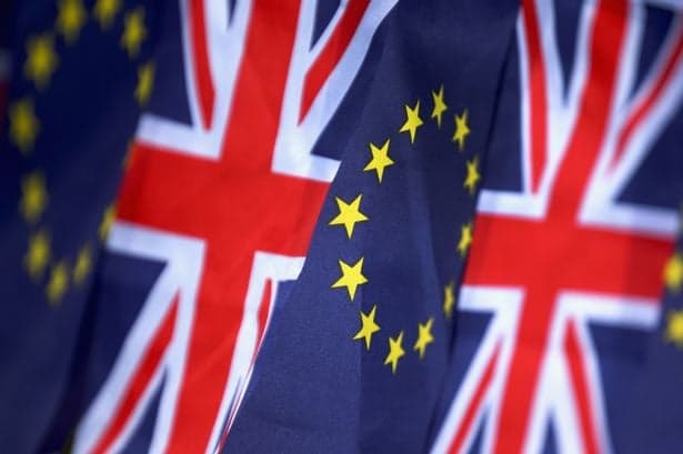 Pernak: UE grała w brudną grę podczas negocjacji brexitowych. Porozumienia może nie być