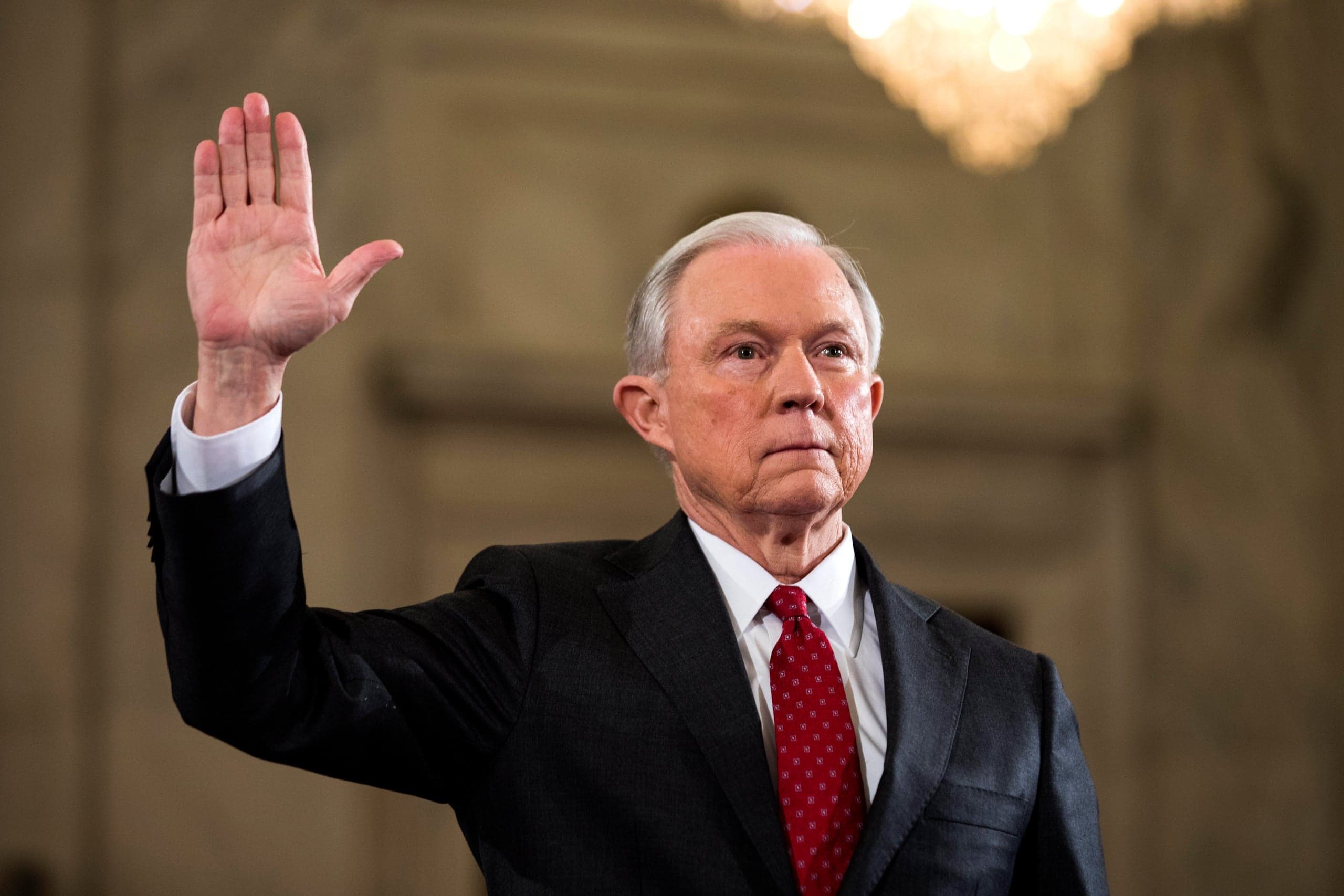 Kolejny doradca Trumpa zataił swoje kontakty z Kremlem – podaje „Washington Post”. Możliwe zmiany w administracji Trumpa