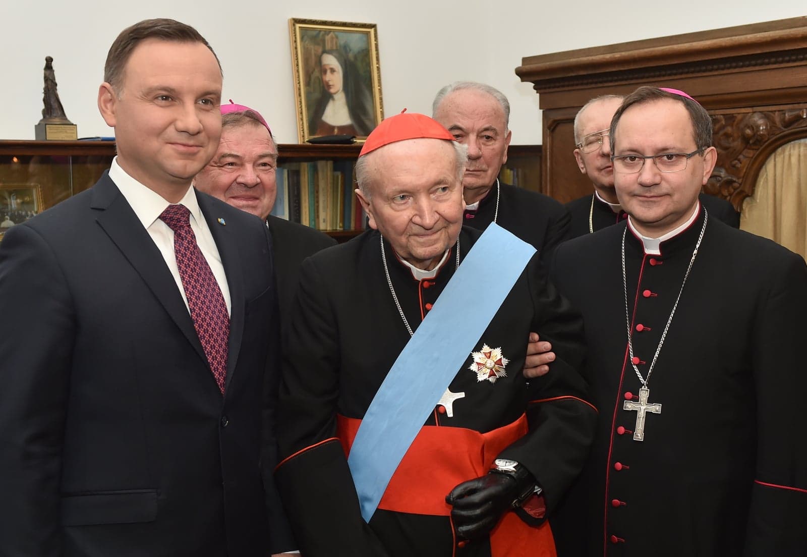 Order Orła Białego dla kard. Mariana Jaworskiego: – Przyjmuję jako wyraz uznania dla Kościoła, któremu służyłem i służę