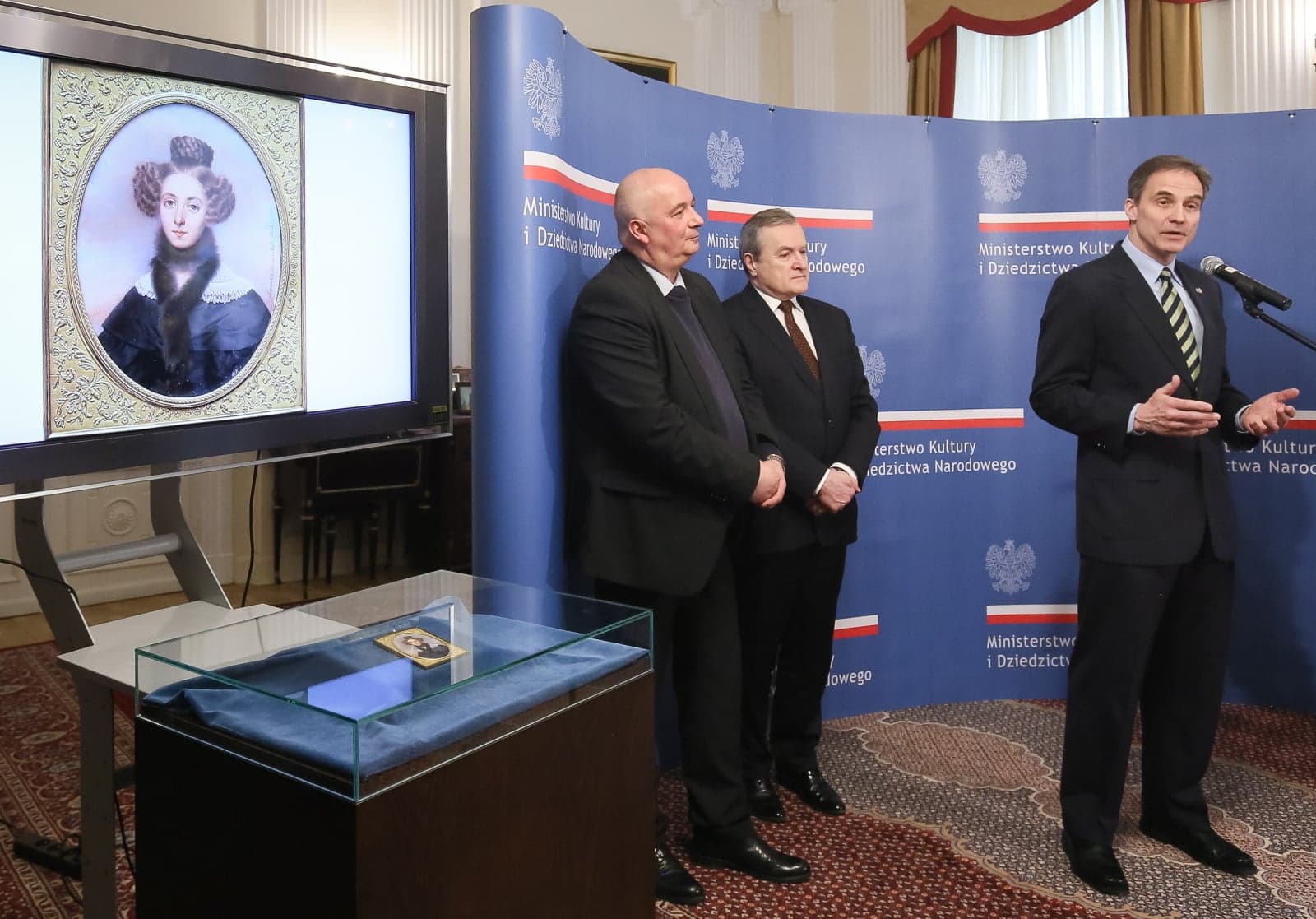 Minister Gliński: dzięki współpracy resortu kultury i FBI do Polski powraca miniatura o wielkich walorach artystycznych