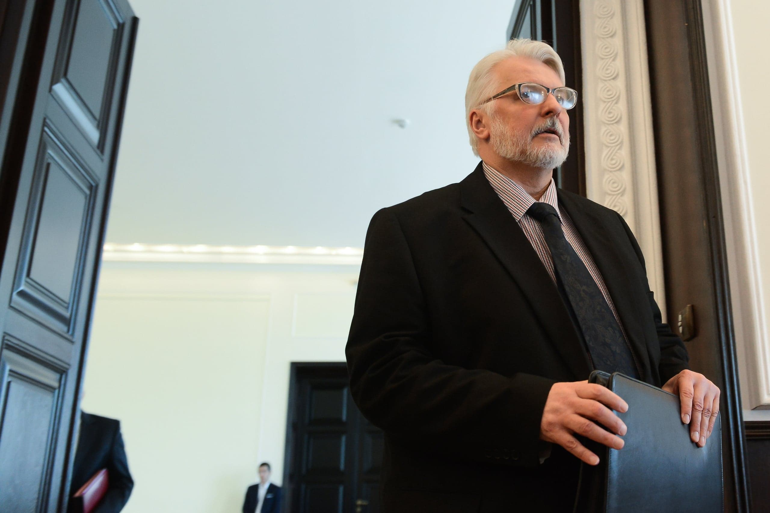 Min. Waszczykowski nie popiera sankcji – w rozmowie telefonicznej z szefem MSZ Węgier wyraził solidarność z Budapesztem