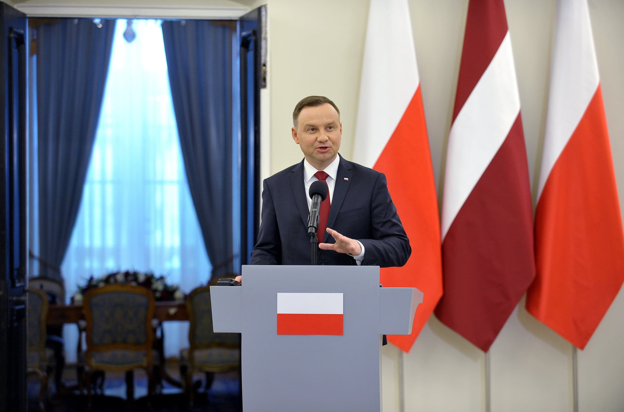 Prezydent Andrzej Duda i Jens Stoltenberg omówili przebieg i tematykę szczytu NATO, który ma odbyć się 25.05 w Brukseli