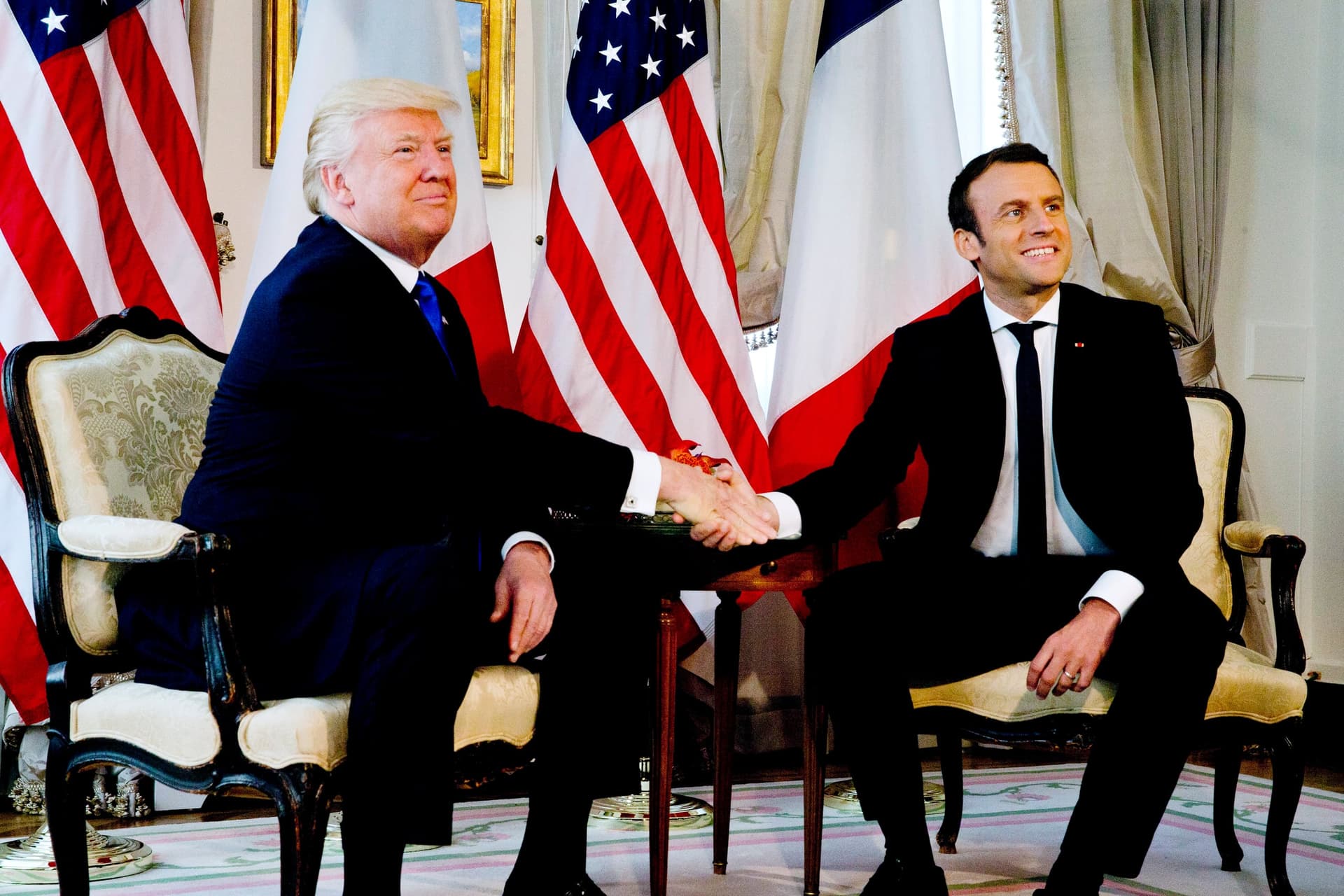 Belgia: Donald Trump spotkał się z Emmanuelem Macronem. Główne tematy rozmowy: terroryzm, gospodarka, klimat i energia