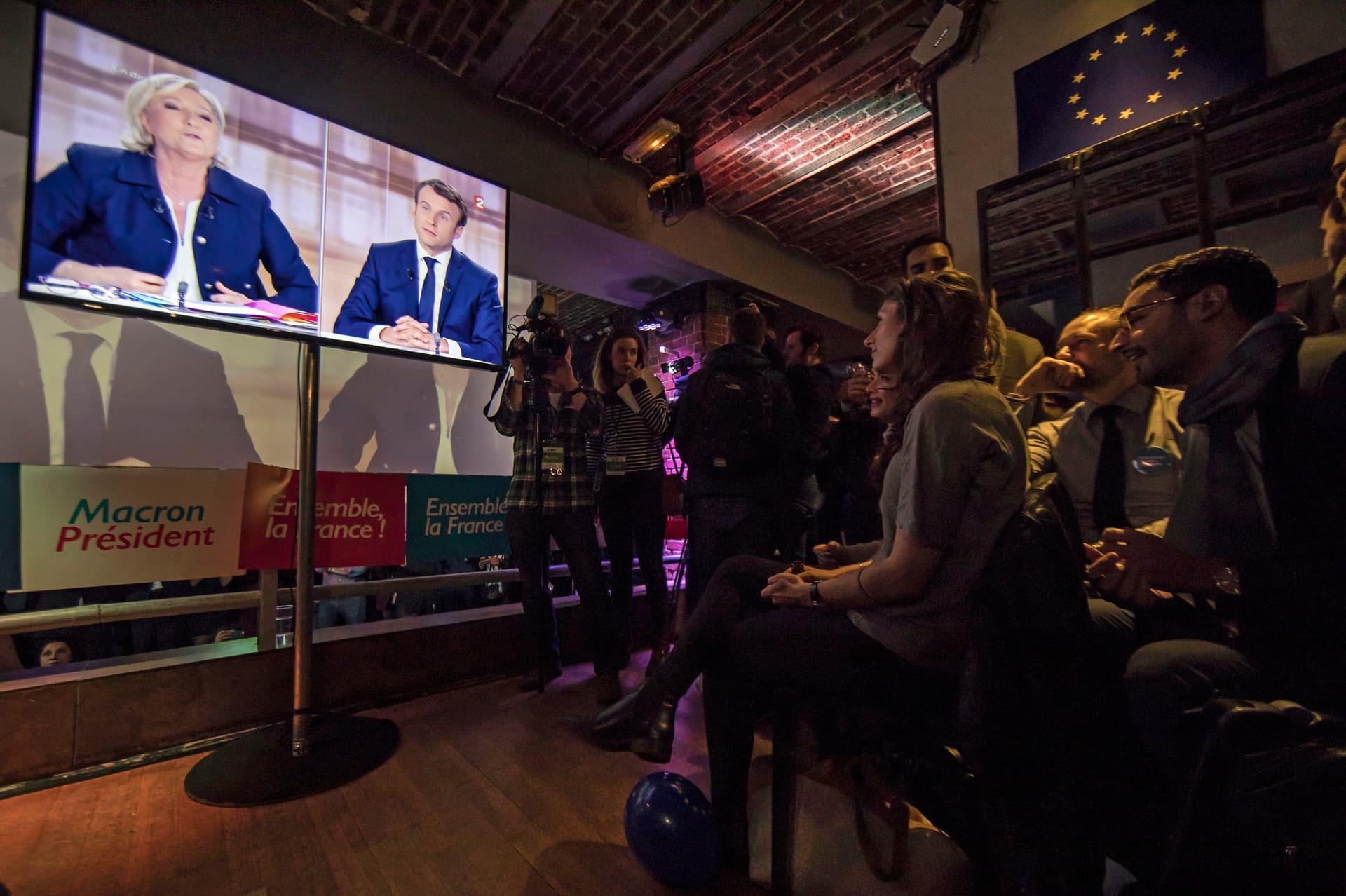 Francja: Ostre starcie kandydatów na prezydenta podczas ostatniej przed niedzielnymi wyborami debaty telewizyjnej