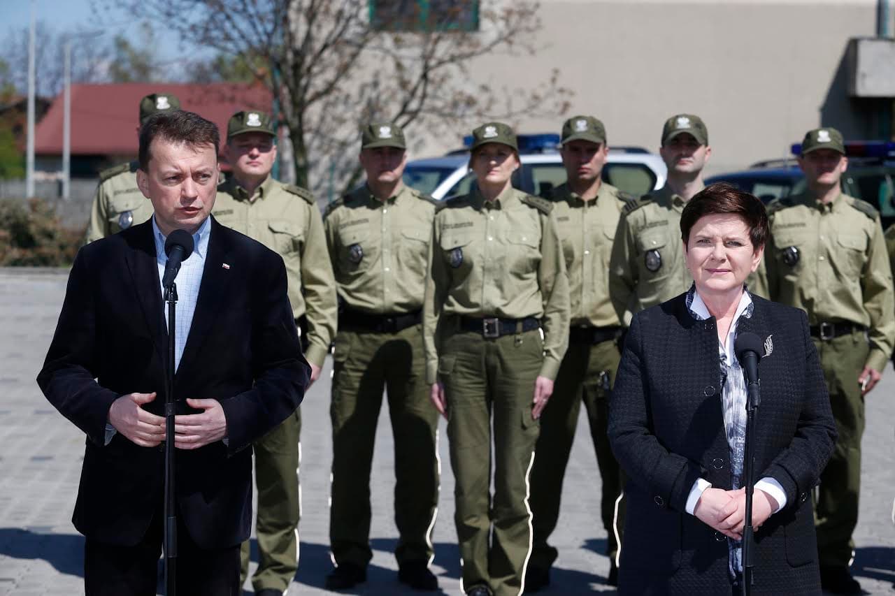 Premier Beata Szydło wraz z szefem MSWiA Mariuszem Błaszczakiem odwiedzili placówkę Straży Granicznej w Bielsku-Białej