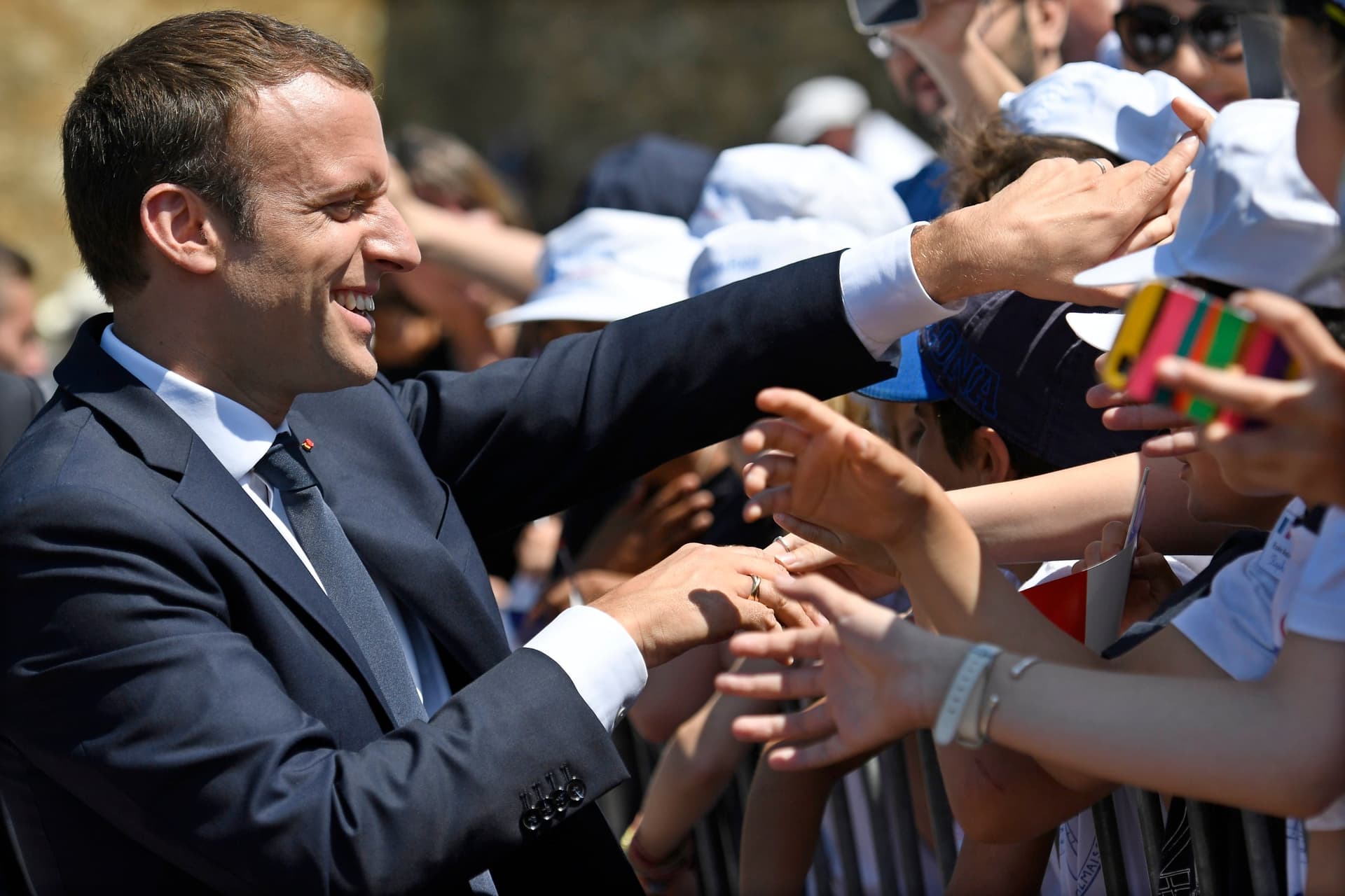 Francja: Prezydent Macron będzie teraz mógł udowodnić, że rzeczywiście zamierza przeprowadzić we Francji reformy