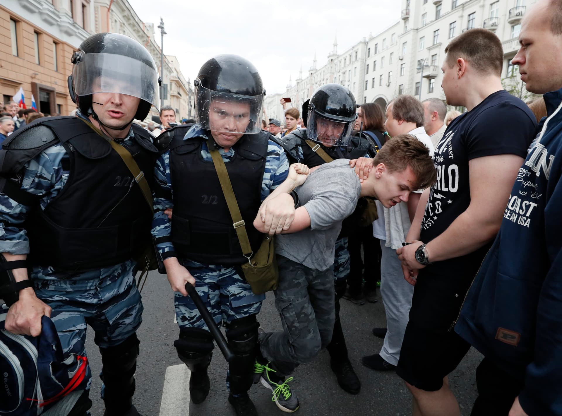 Rosja: Demonstracje przeciwko korupcji. Służby Bezpieczeństwa użyły gazu w Moskwie, ponad 1000 osób aresztowanych