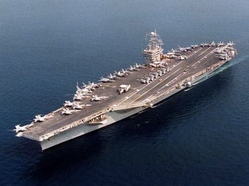 IRNA: Lotniskowiec USA USS Nimitz oddał strzał ostrzegawczy w kierunku okrętów Iranu. To nie pierwsza taka konfrontacja