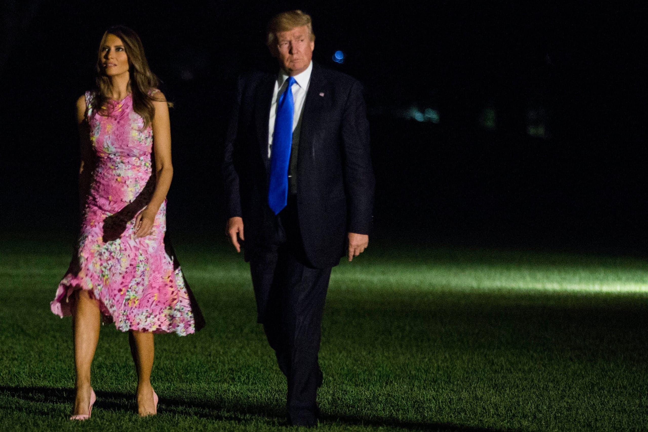 Kongres blokuje Trumpowi drogę do „dealu” z Rosją. Uchwalił nowe sankcje, gdyż podejrzewał, że prezydent może je uchylić