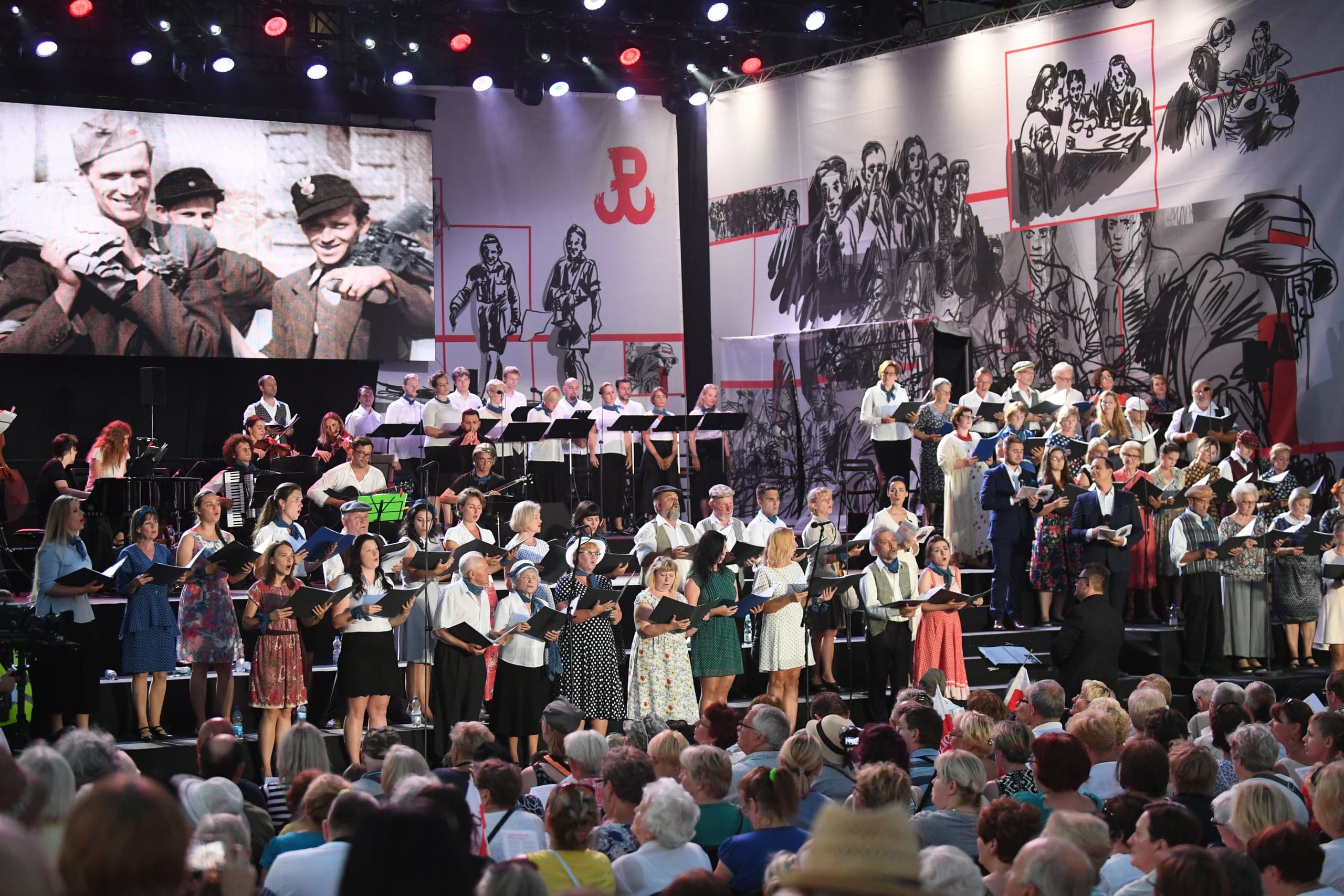 73. ROCZNICA POWSTANIA WARSZAWSKIEGO. Po raz 11 odbyło się wspólne śpiewanie piosenek powstańczych przez warszawiaków