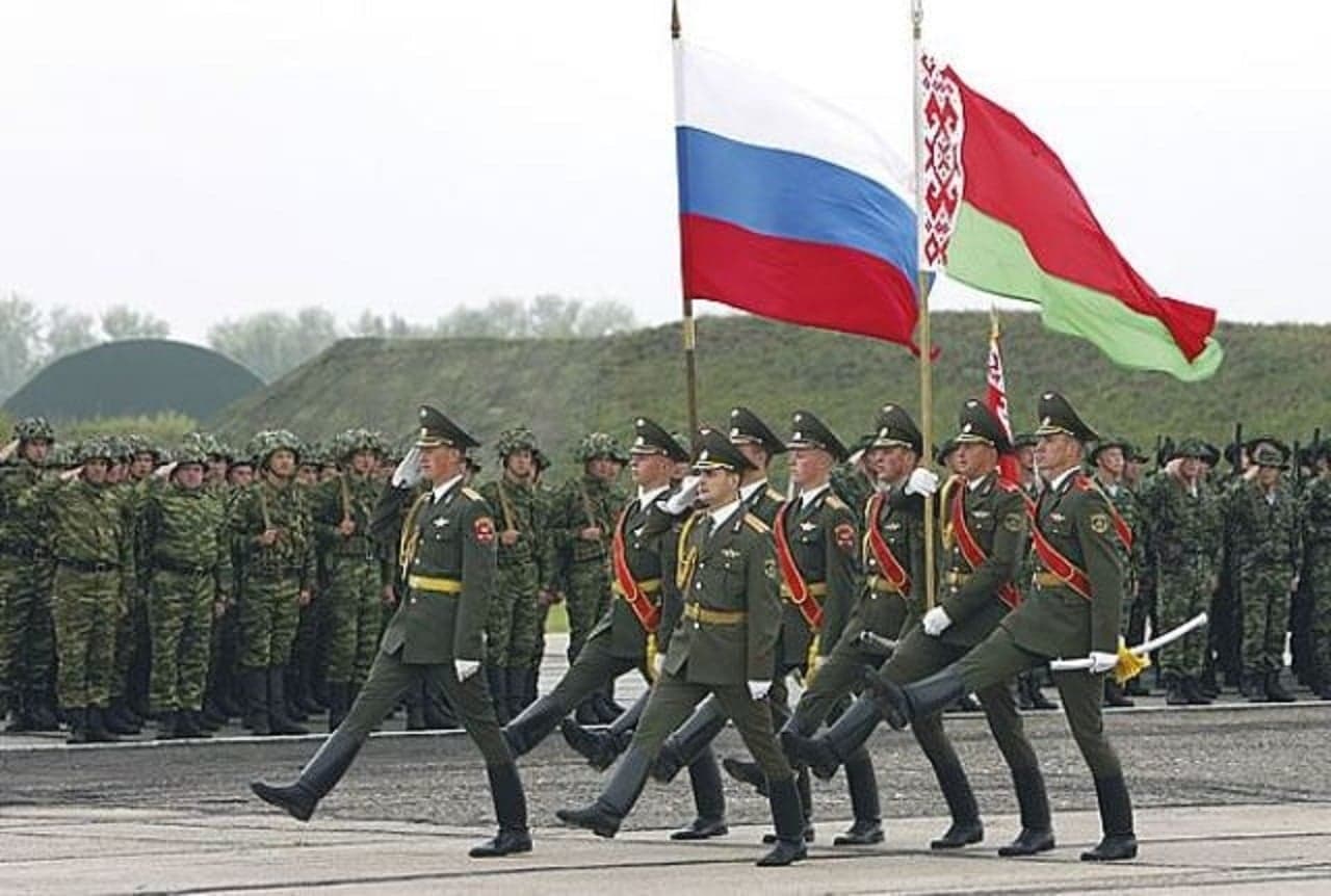 Rosyjskie wojsko przybywa na Białoruś przed manewrami Zapad-2017. NATO wyśle obserwatorów i myśliwce F-15C