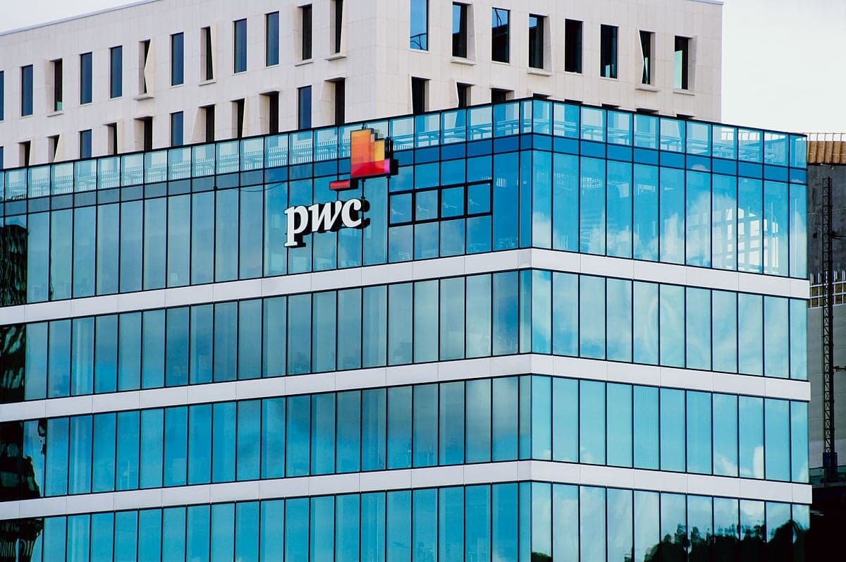 Eksperci o propozycji Ministerstwa Rozwoju o Specjalnych Strefach Ekonomicznych: więcej inwestycji w branży produkcyjnej