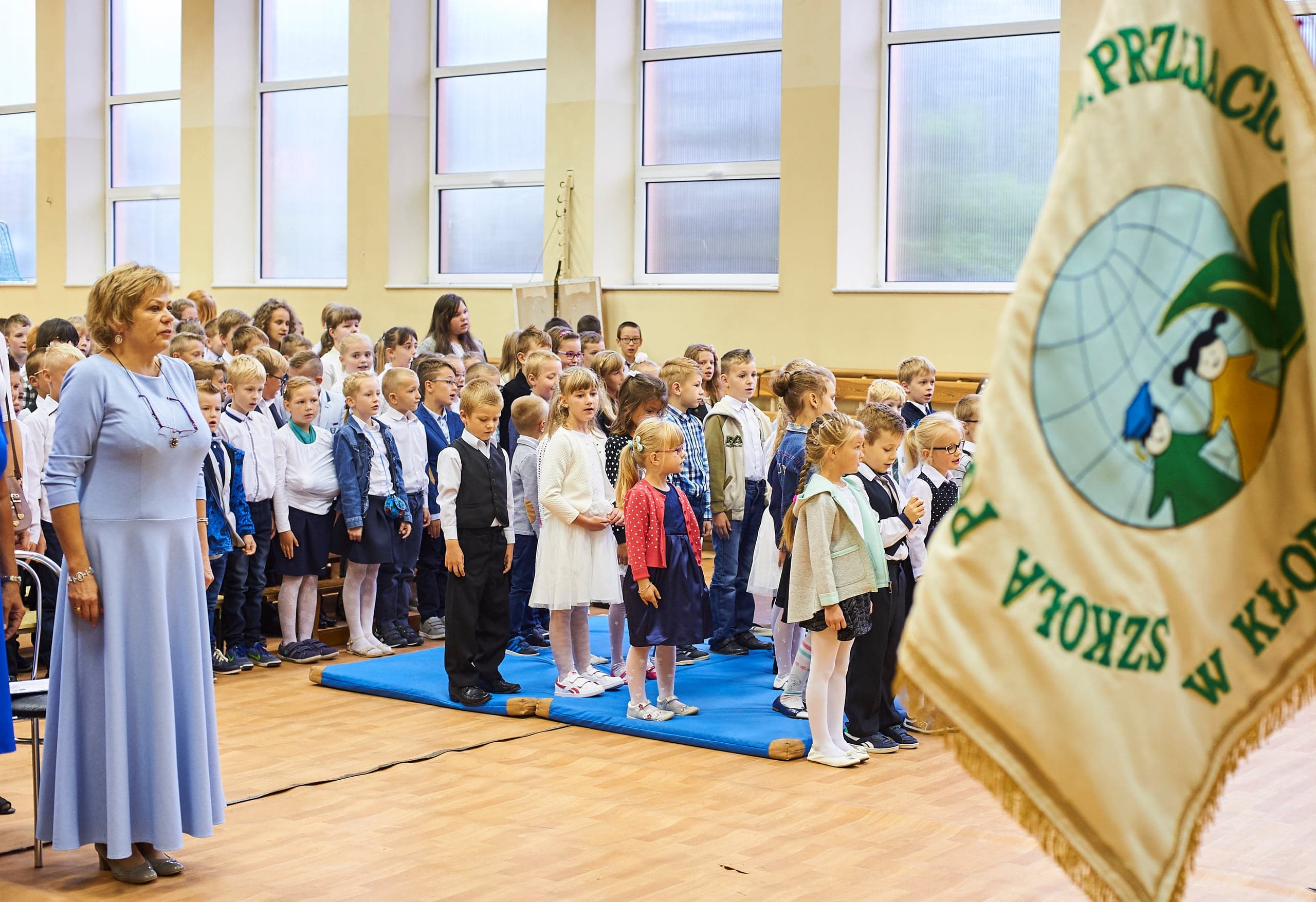 Początek roku szkolnego/ Surdy: Reforma szkolnictwa była koniecznością, chociaż nie jest doskonała
