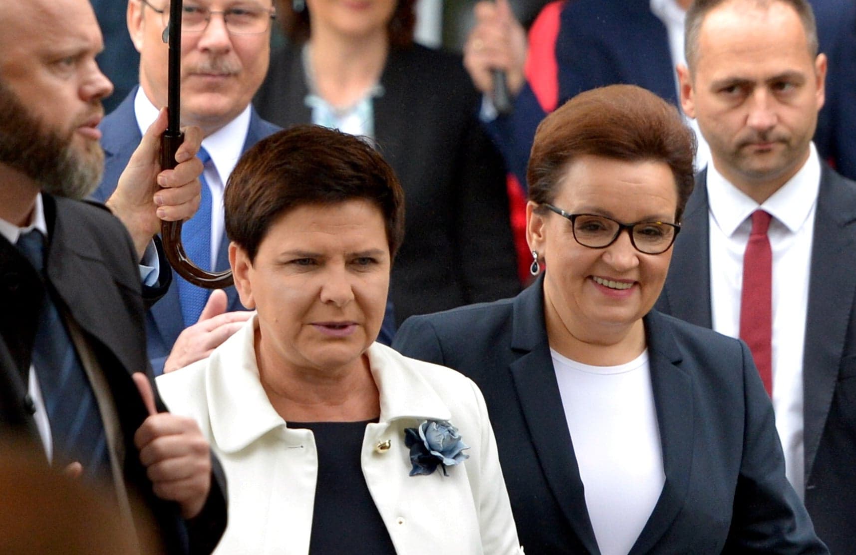 Początek roku szkolnego 2017/2018. Premier: polska szkoła ma być nowoczesna, ale też czerpać z tradycji narodu polskiego