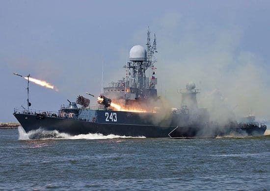 Kryzys na Morzu Azowskim. Czy ostrzelanie ukraińskich okrętów przez Rosję oznacza wojnę z Ukrainą? Korespondencja