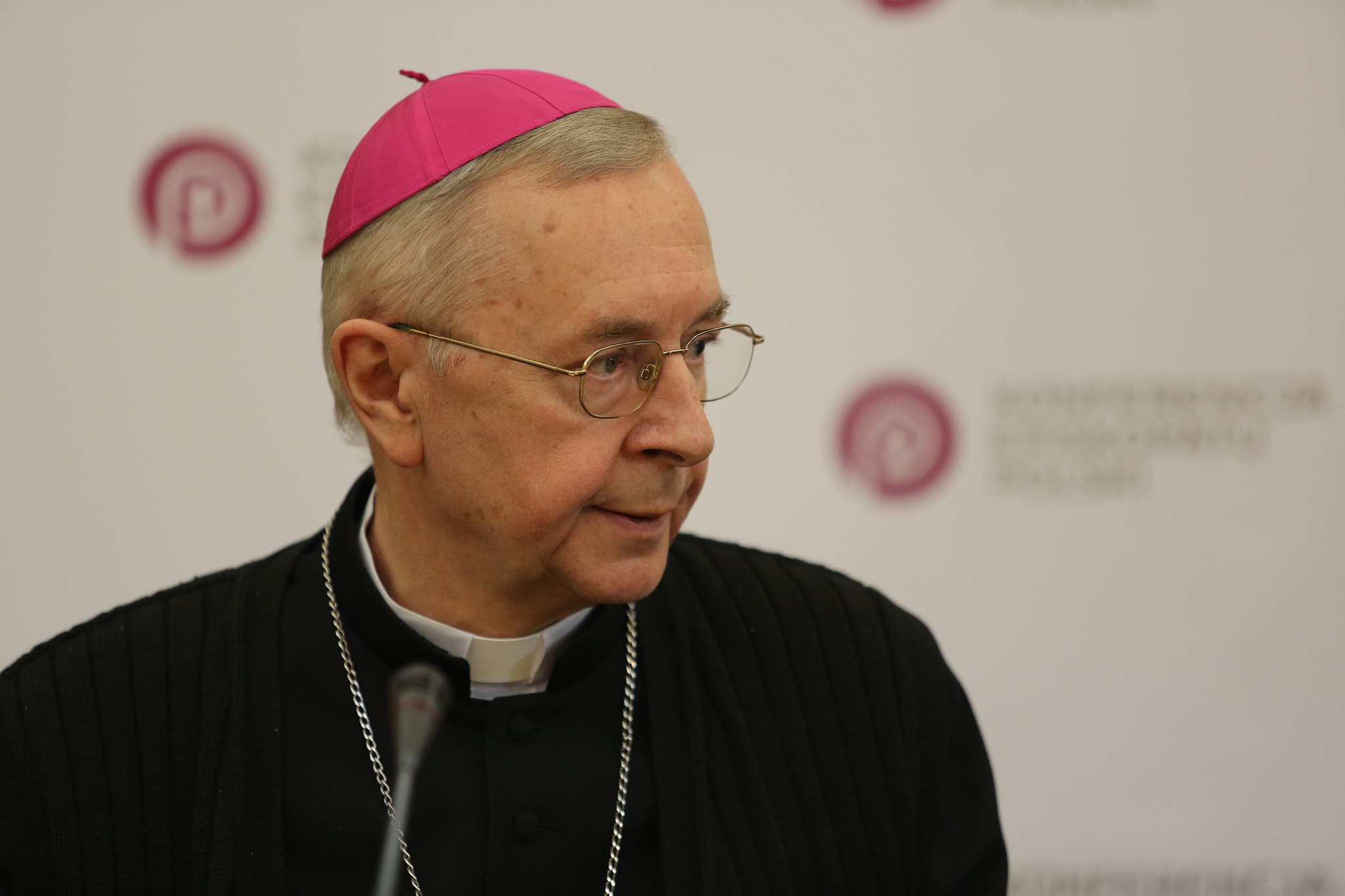 Konwencja stambulska. Prezydium Konferencji Episkopatu Polski wzywa rząd do wypowiedzenia dokumentu