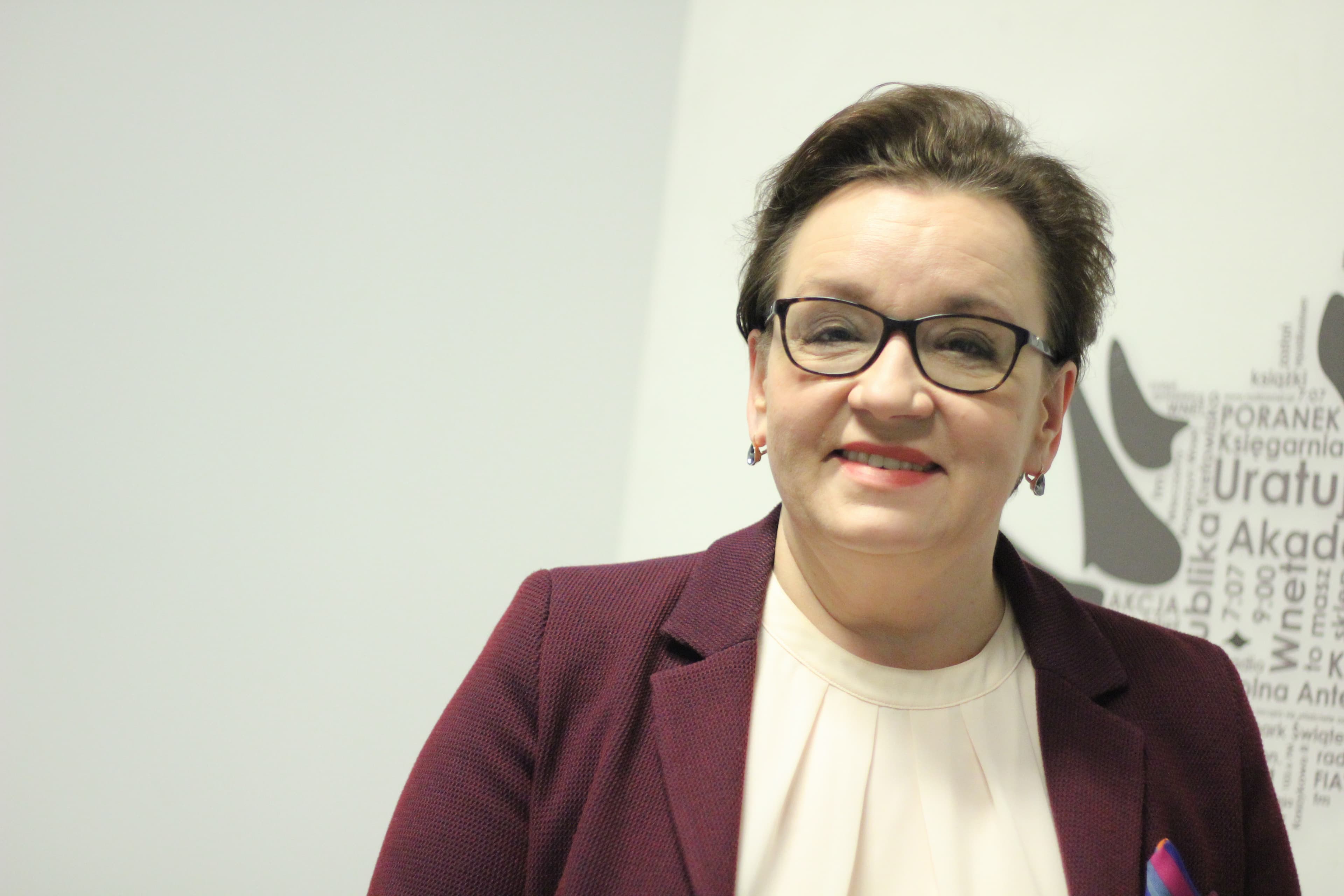 Anna Zalewska: inwestycje w elektrownie wiatrowe mają ujemny bilans, ponieważ ich efektywność jest niska, a dotacje duże
