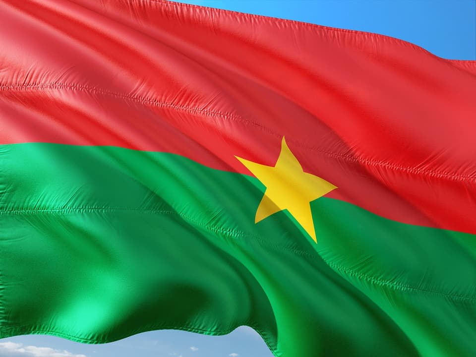 Zamach terrorystyczny na francuską ambasadę i na francuski instytut w stolicy Burkina Faso