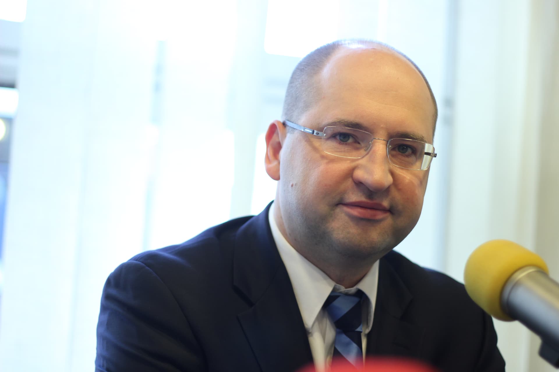 Adam Bielan: KE jest gotowa dać Polsce na utrzymanie uchodźców jedynie resztki z kończącego się budżetu