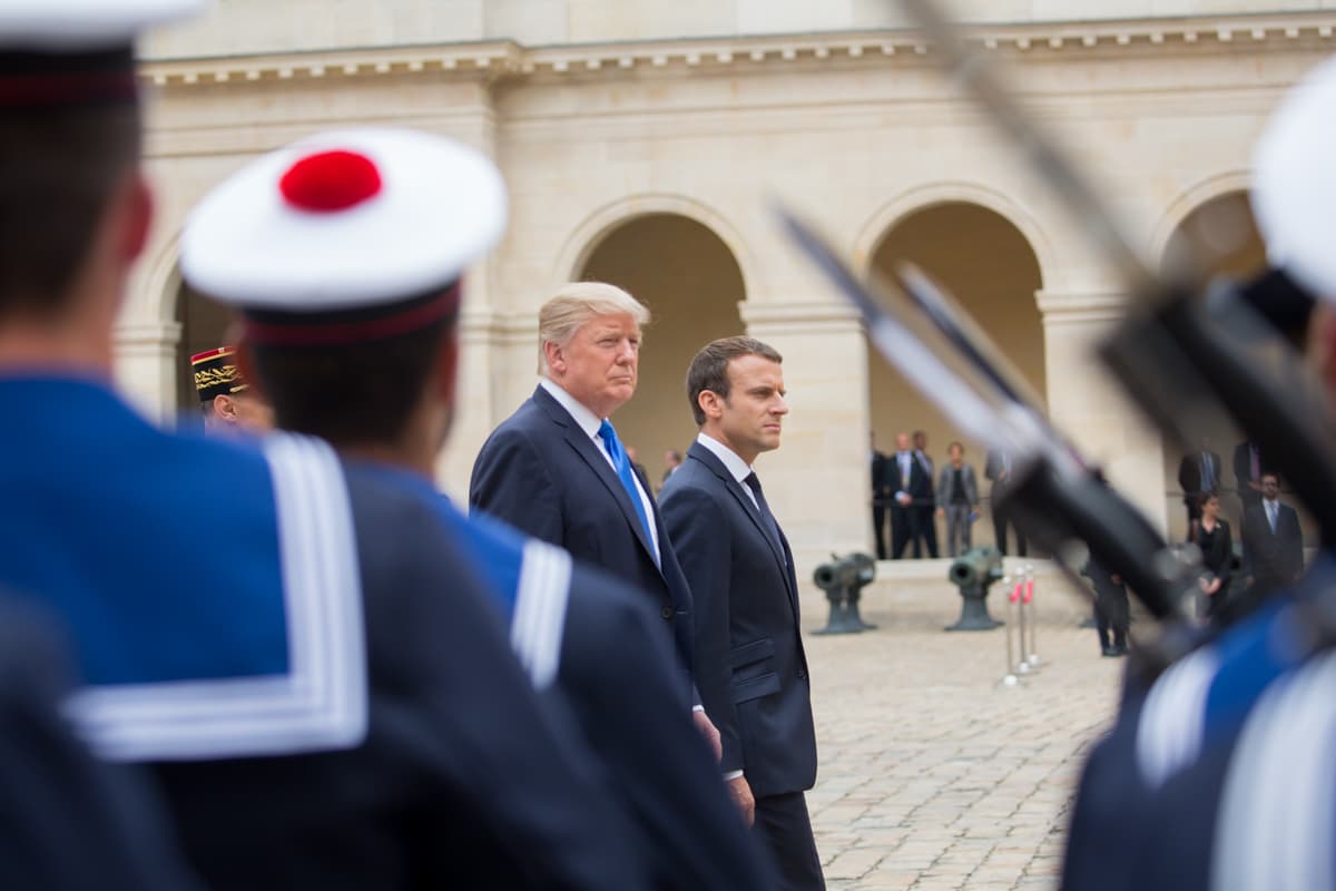 Trump podczas wizyty w Paryżu nie uczcił pamięci żołnierzy USA poległych podczas I WŚ z powodu „złej pogody”