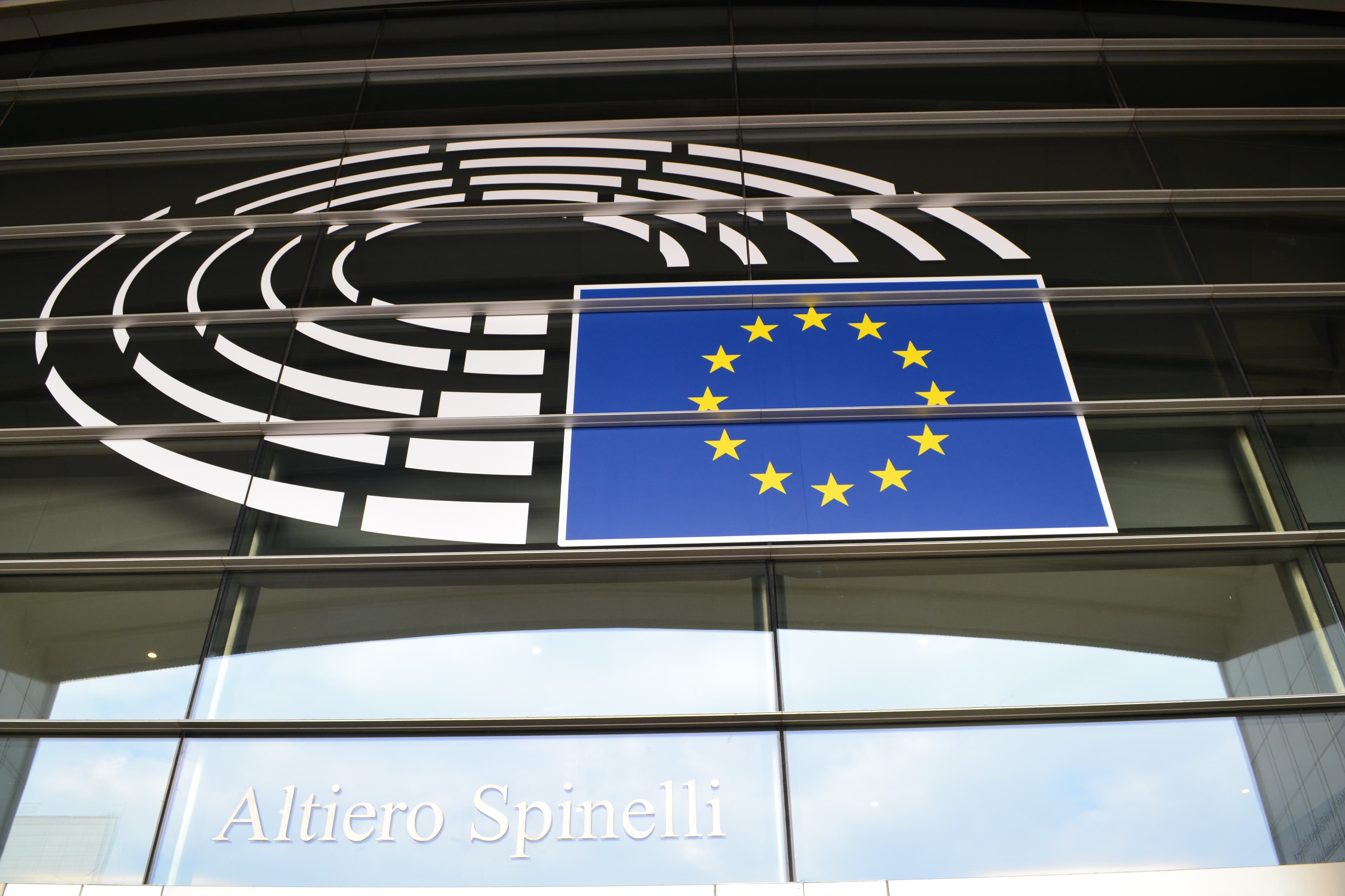 Tożsamość europejska jest zagrożona. W Parlamencie Europejskim odbyła się konferencja pt.„Otwórzcie drzwi Chrystusowi”