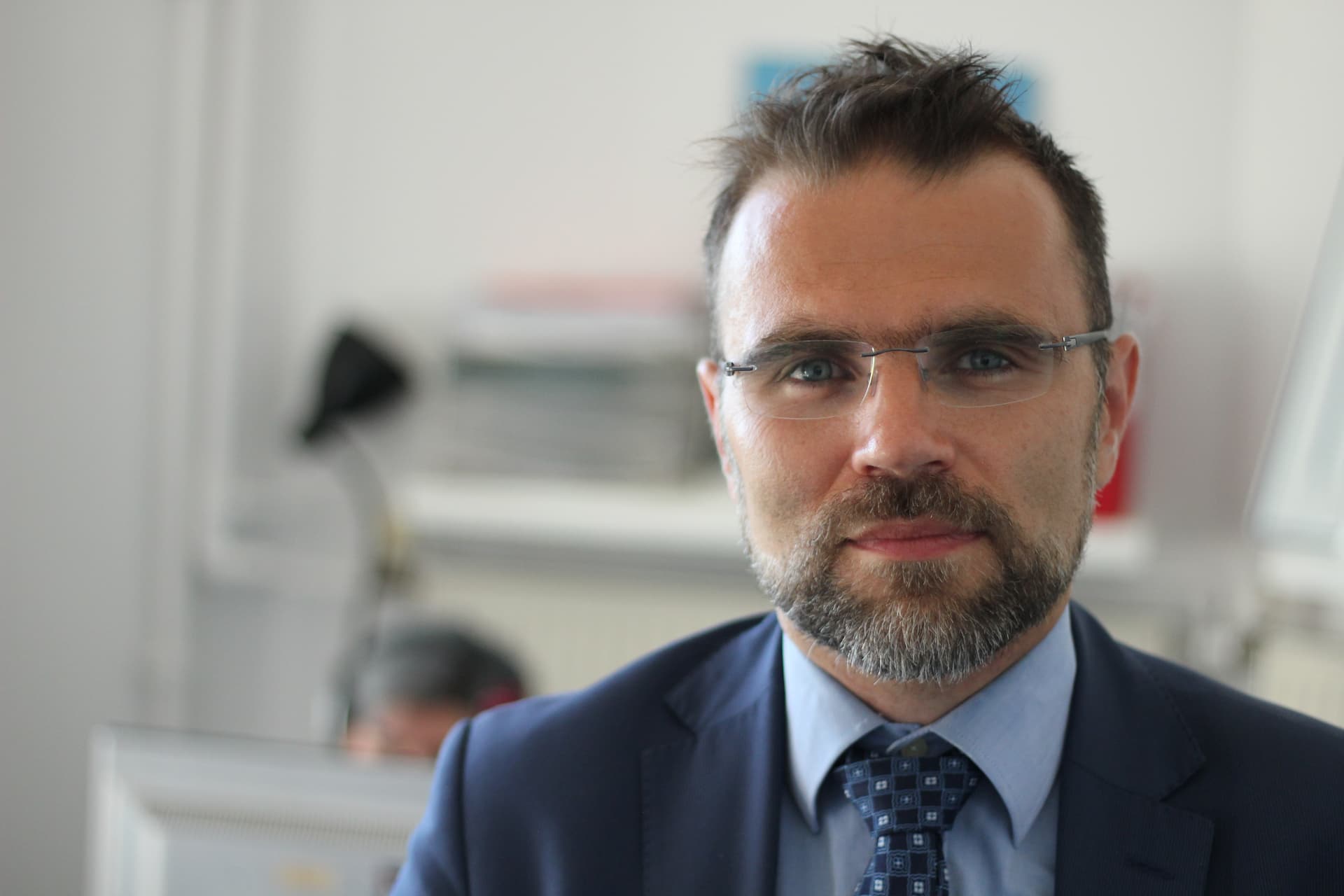 Dr Bartosiak: Nadchodzi możliwe załamanie w wielu krajach Zachodu. Może czas wezwać rodaków z powrotem do Polski?