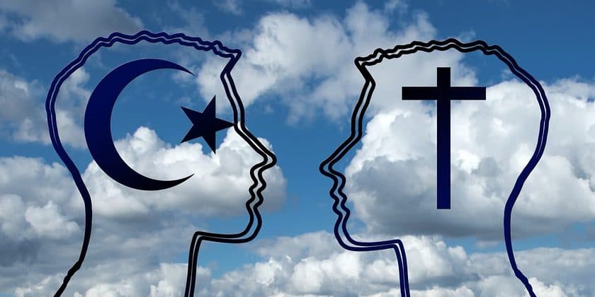 Niemieckie służby kontra… islamska bokserka