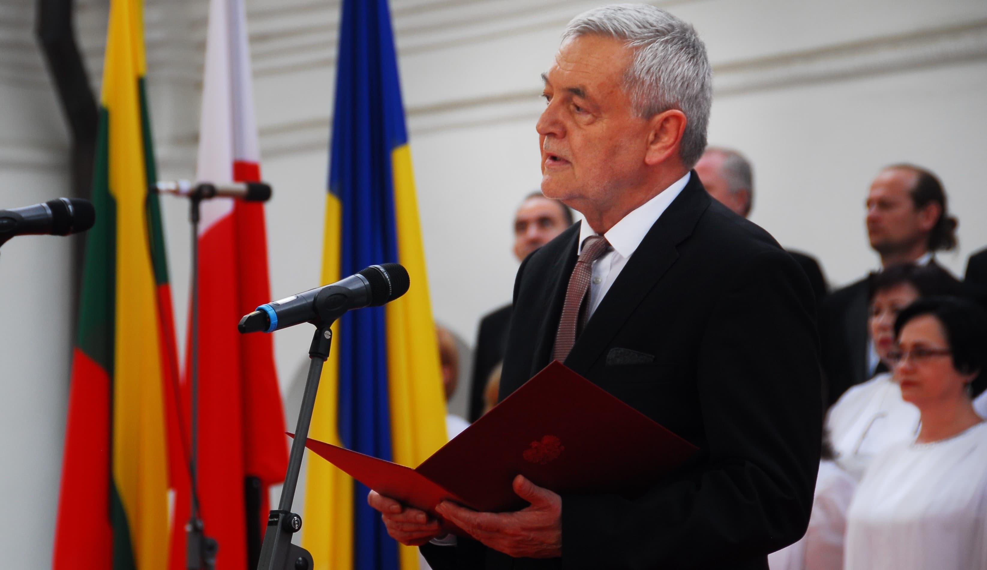Jan Piekło: Polityka Francji i Niemiec przypomina działania Zachodu w stosunku do Adolfa Hitlera przed wybuchem ll WŚ