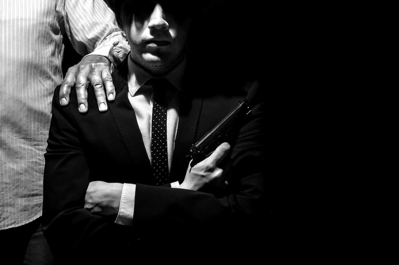 Narkopolityka: kiedy narkobiznes spotyka politykę / Narcopolítica: cuando los narcos se encuentran con los políticos