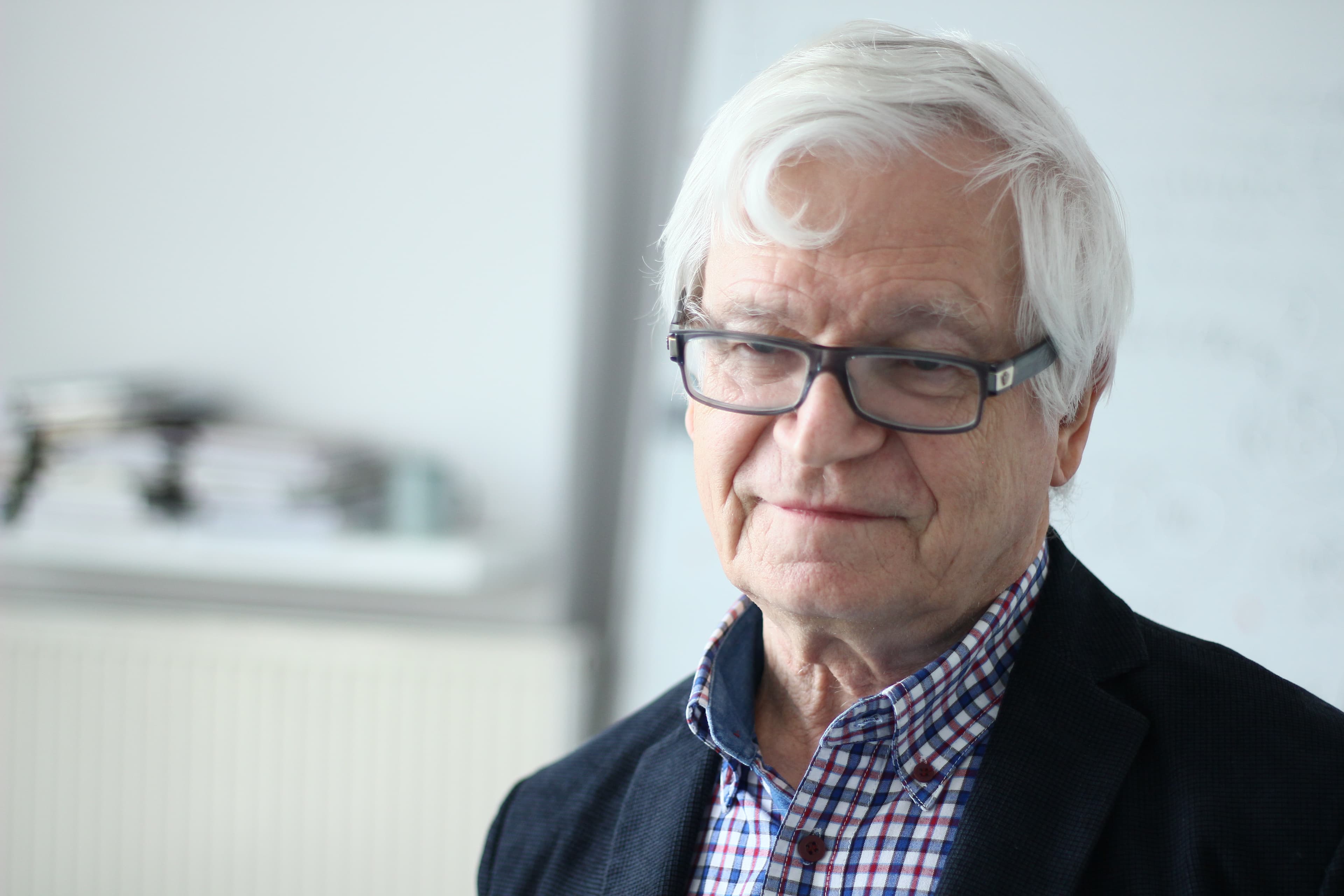 Prof. Witakowski: Nie ma dla mnie wątpliwości, że samolot Tu-154M został rozerwany w powietrzu