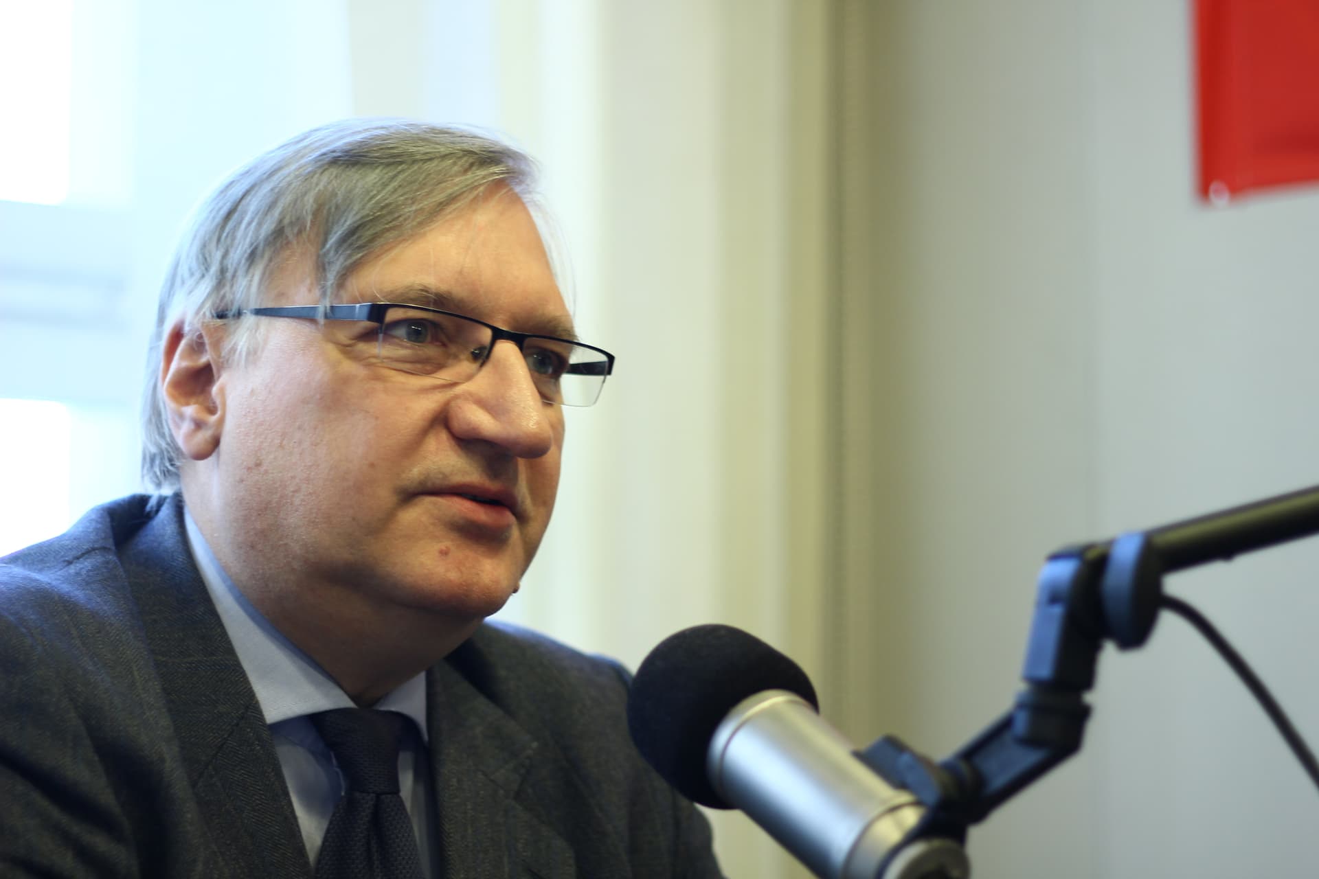 Prof. Szafrański: Na ataku na saudyjskie instalacje naftowe korzysta Rosja [VIDEO]