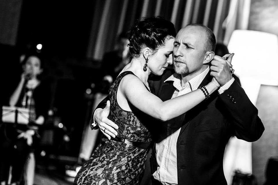 tango: zmysłowa muzyka i muzyka zmysłów