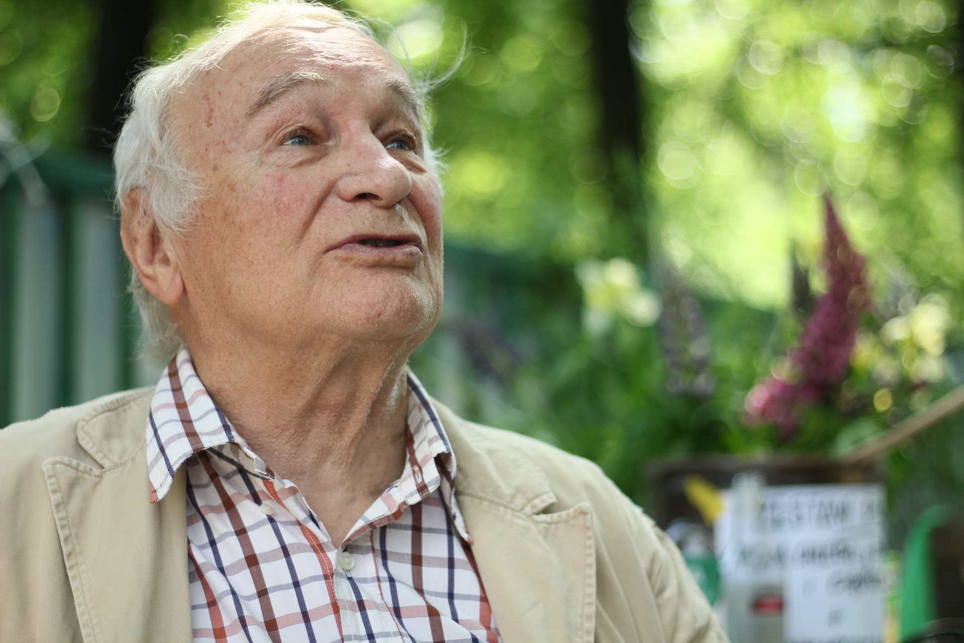 Witt: Im więcej miliardów wydaje się na szczepionki, tym bardziej zwalcza się tanią terapię hydroksychlorochiną