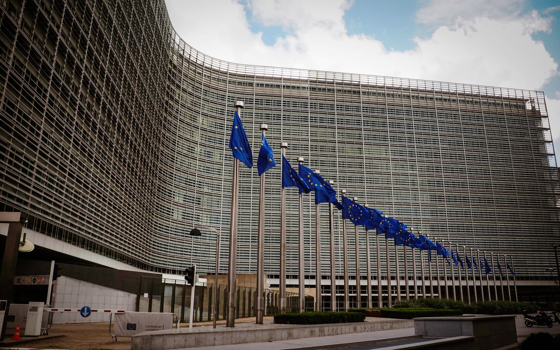 Dr Józef Orzeł: skutkiem centralizacji UE będzie więcej Rosji w Europie