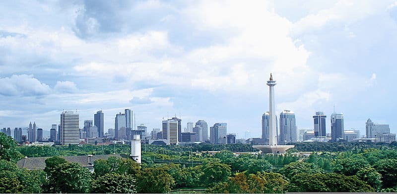 Indonezja zmienia stolicę z Dżakarty na Borneo. Dotychczasowa stolica powoli tonie
