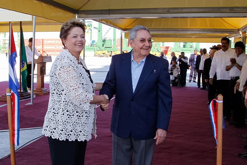 Zakaz wjazdu do USA dla Raula Castro i jego rodziny