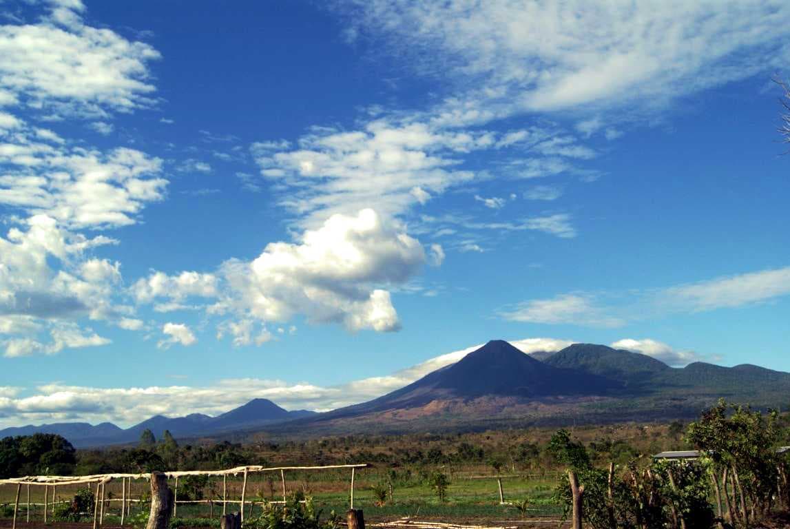 Salwador: ciemne i jasne strony / El Salvador: sus caras claras y oscuras