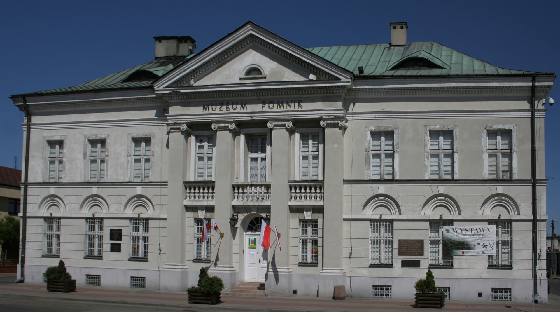 Rozdżestwieński: Polacy rozżaleni przez fakt niepostrzegania ich udziału i strat poniesionych w II wojnie światowej