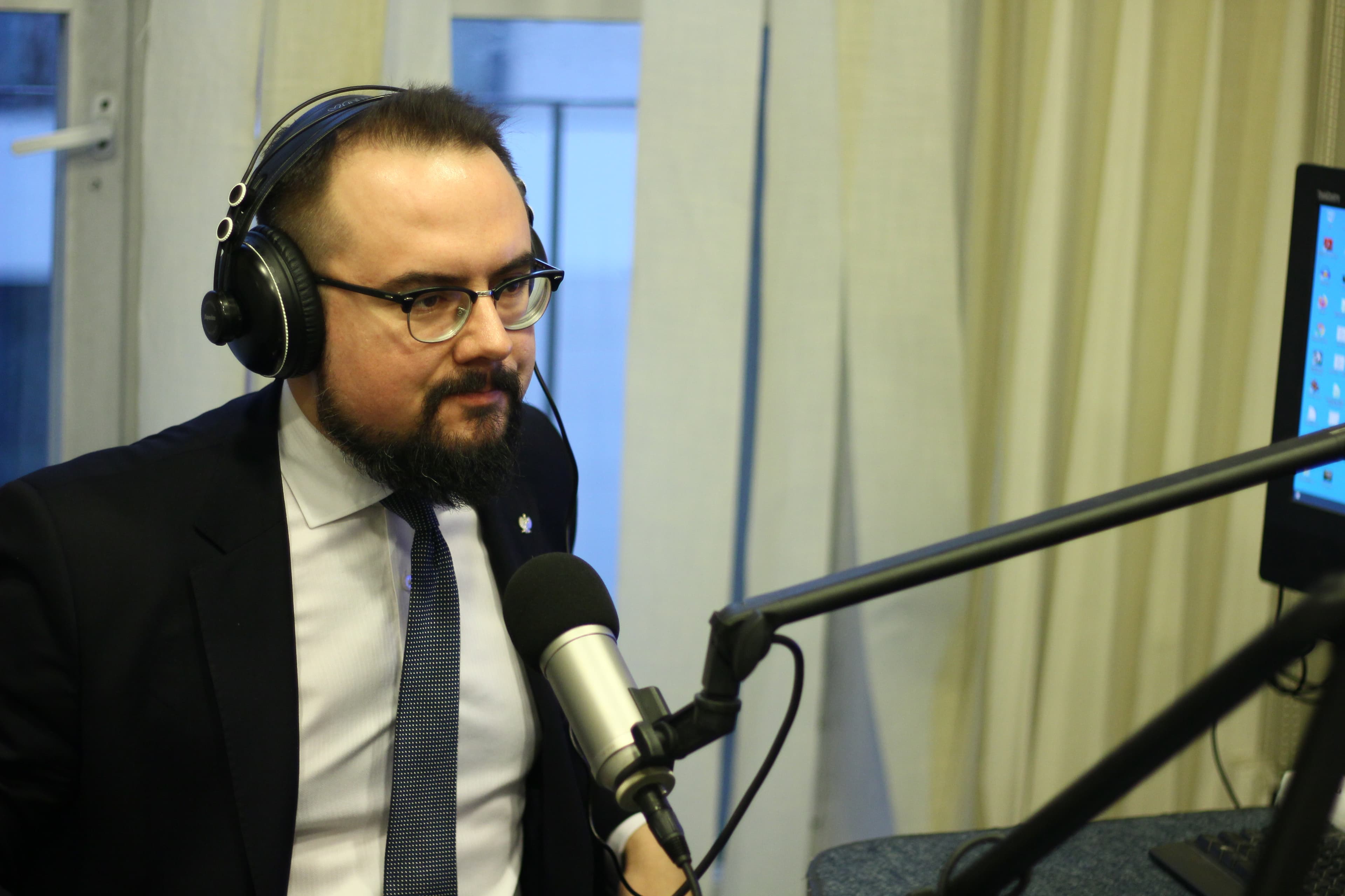Paweł Jabłoński: domagamy się sankcji na wszystkie węglowodory i na transport