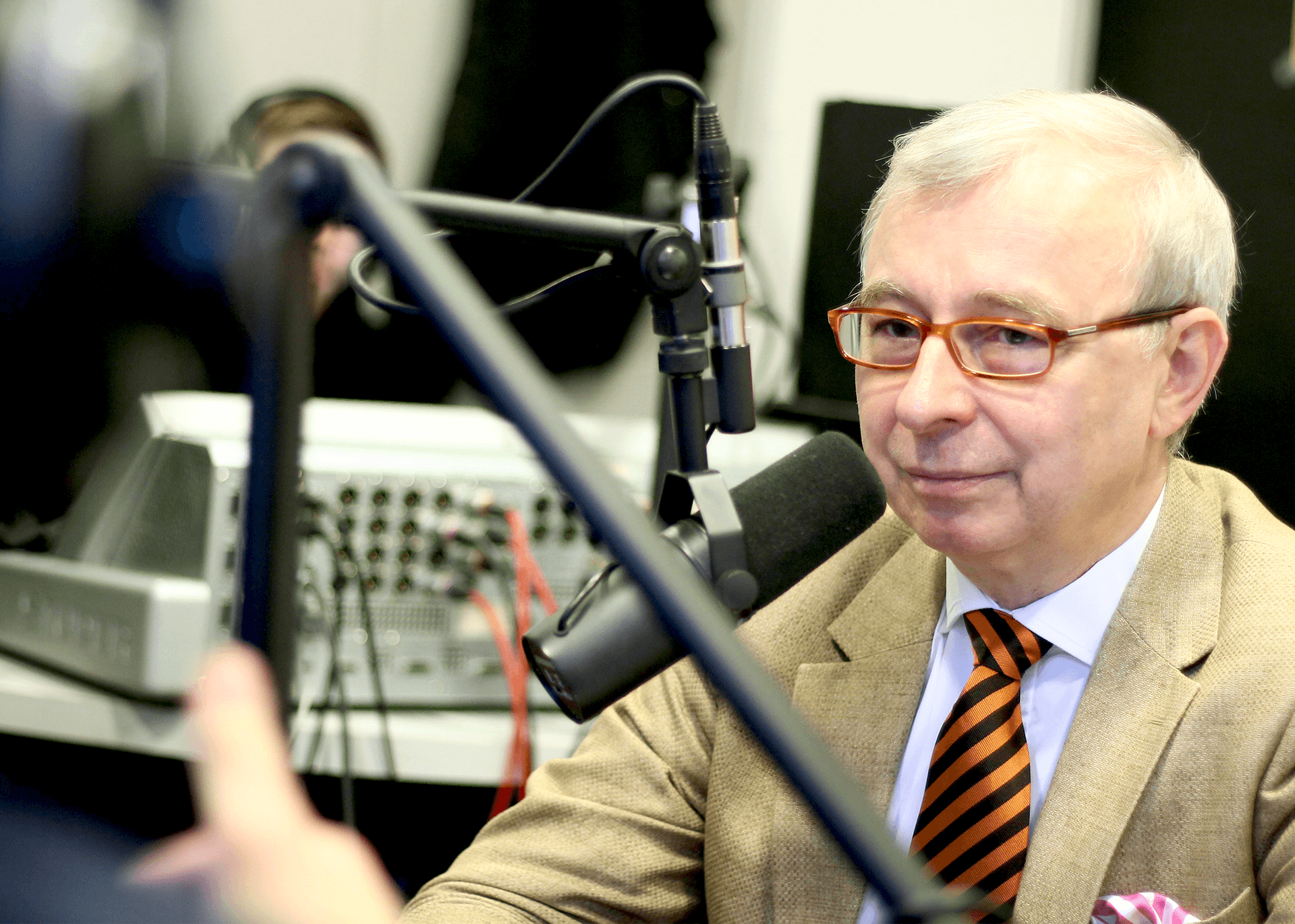 Dr Sadowski: Obniżki stóp procentowych, wprowadzane przez Radę Polityki Pieniężnej, nie przyniosą żadnych korzyści