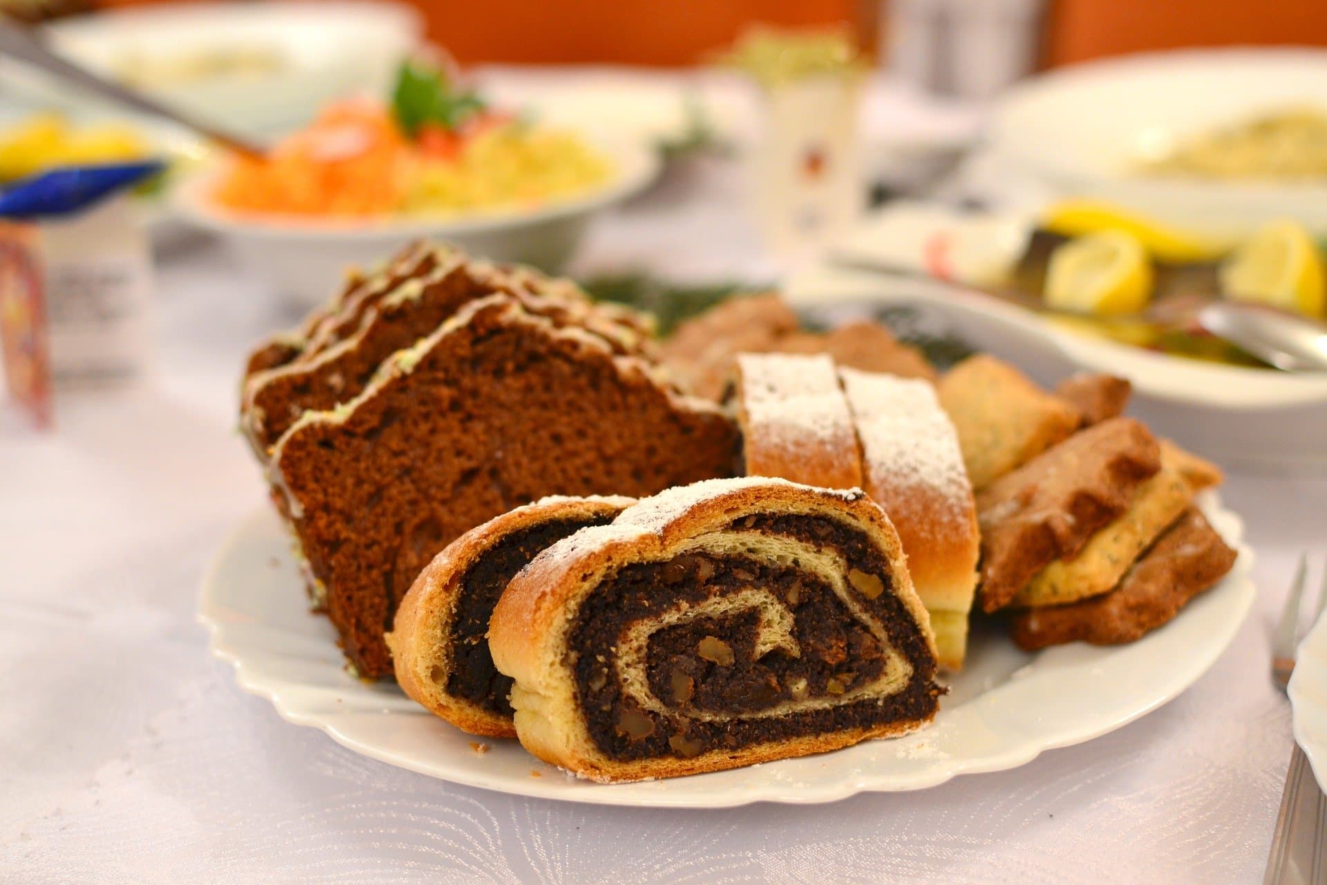 Banki Żywności radzą, co robić z jedzeniem po świętach