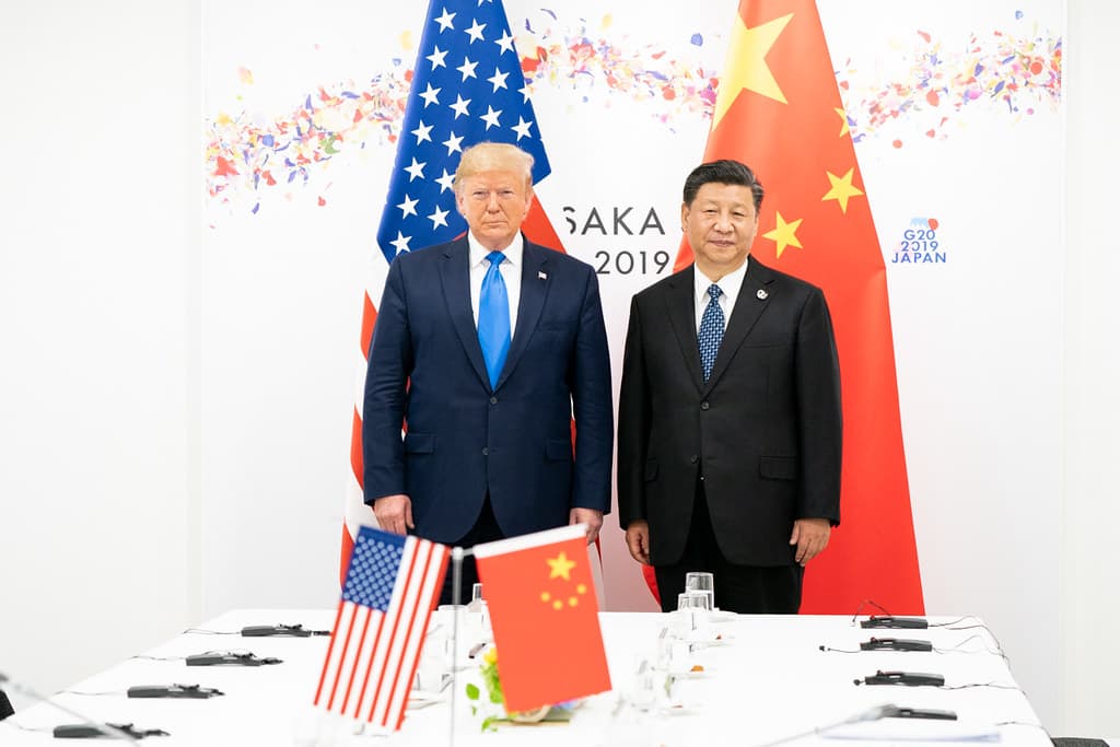 „Chiny są gotowe na konfrontację z USA”. Xi Jinping czeka na to, co zrobi Donald Trump