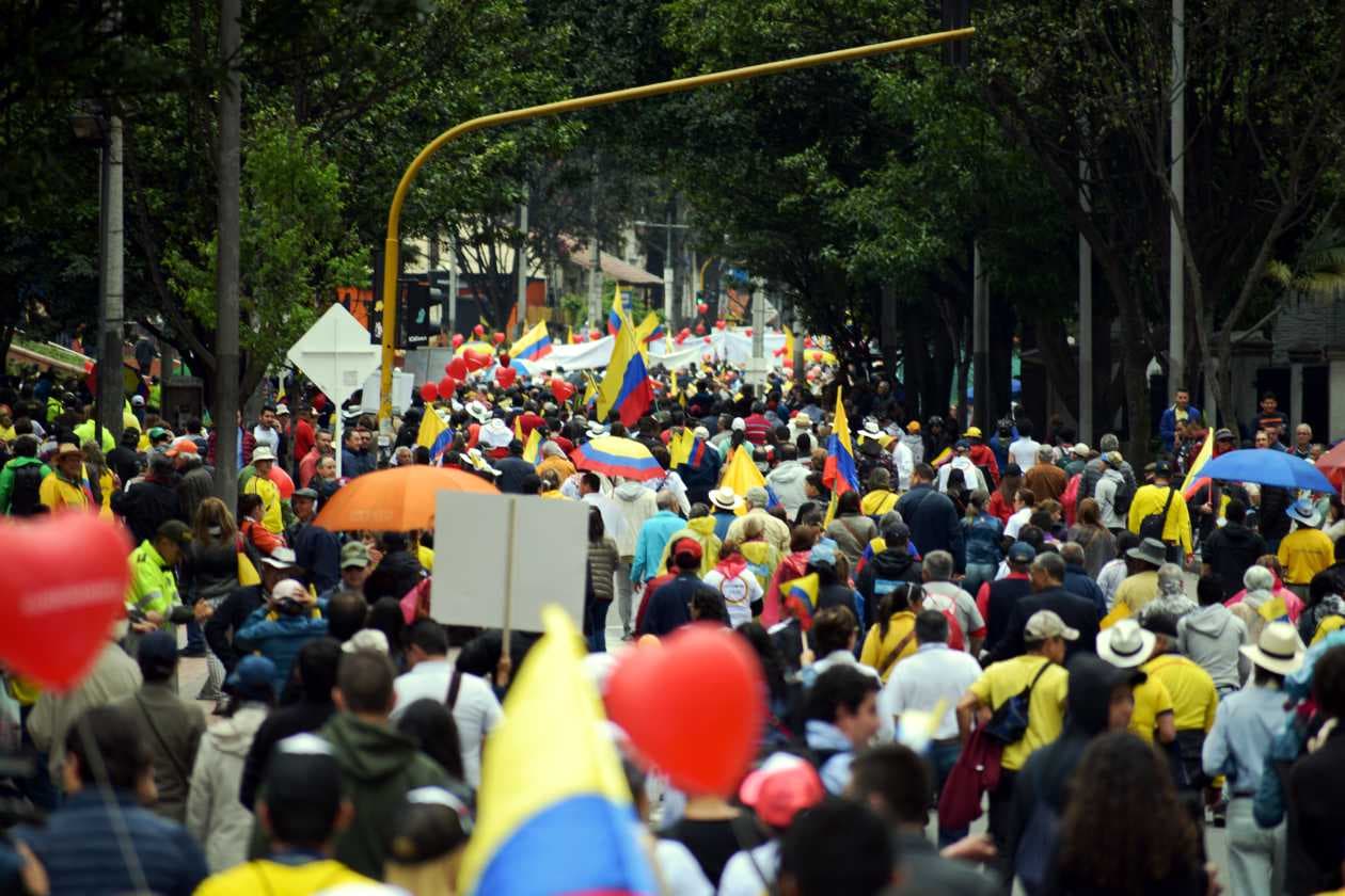 Kolumbia: wczoraj, dziś i jutro / Colombia: ayer, hoy y mañana