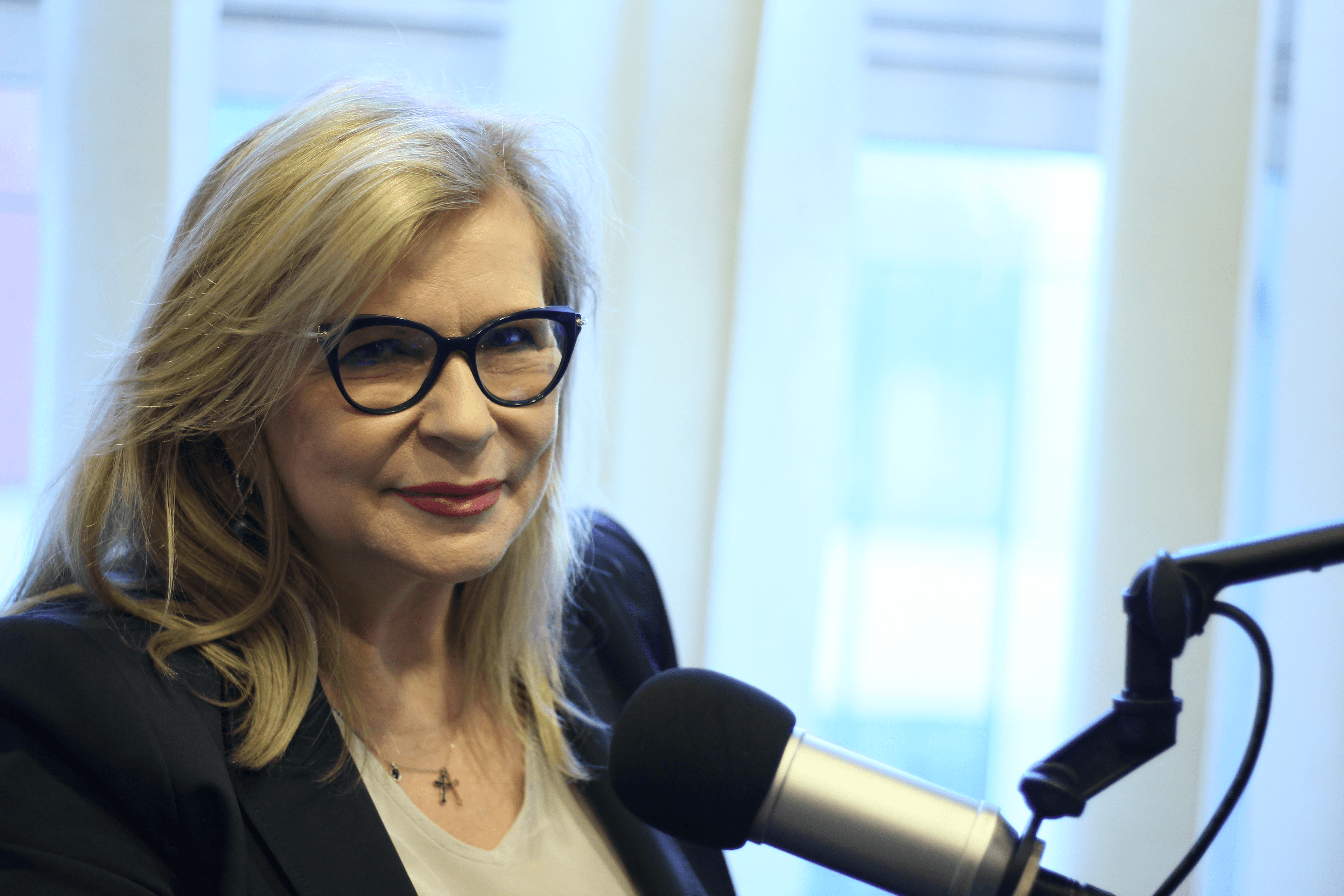 Małgorzata Gosiewska: wystawa „Warszawa – Mariupol” ma dać nadzieję, poruszyć serca oraz sumienia