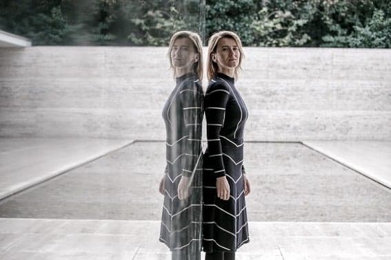 Katarzyna Krakowiak i Fundació Mies van der Rohe zapraszają do wspólnej pracy nad kompozycją architektoniczno-językową.